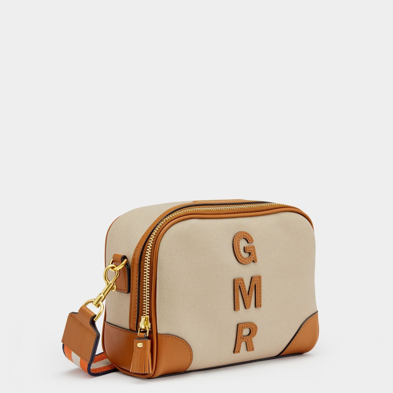 ビスポーク ウォルトン クロスボディ -

          
            Cotton in Tan -
          

          Anya Hindmarch JP
