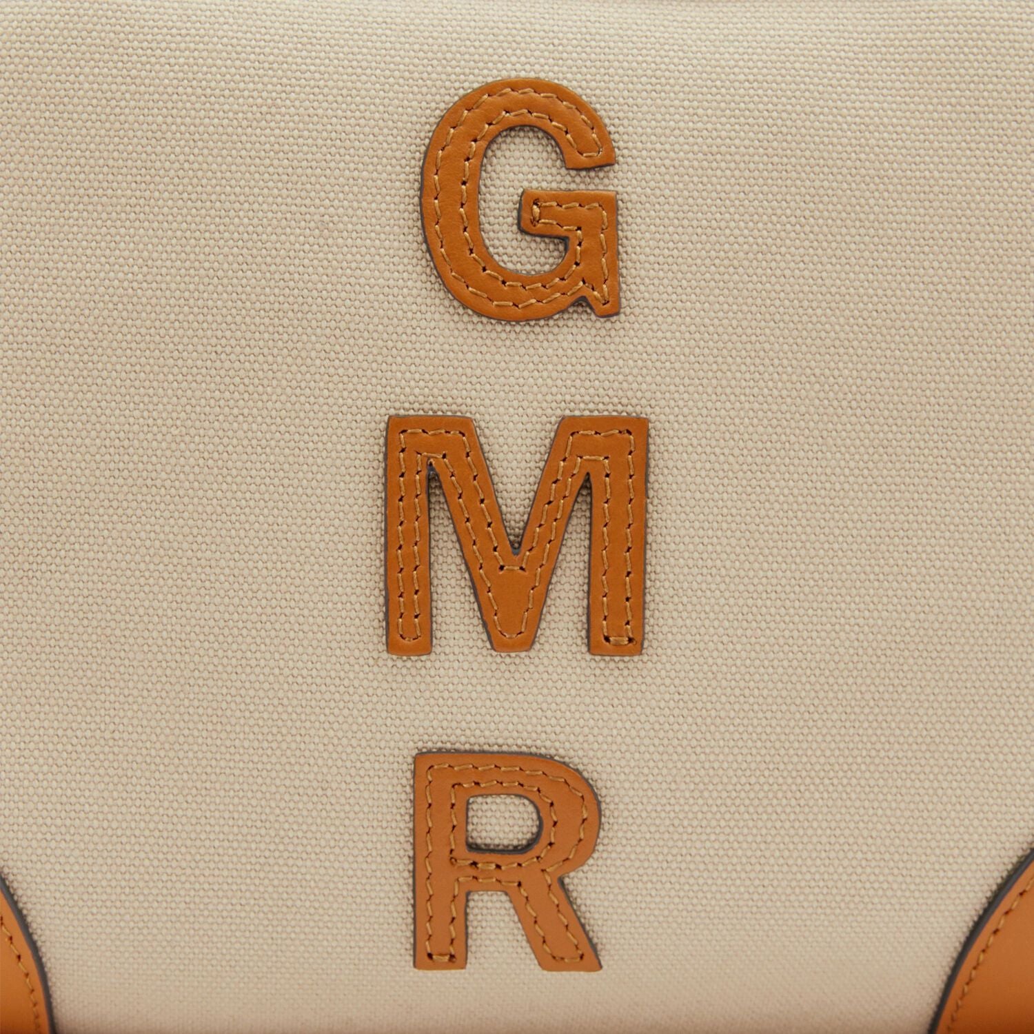 ビスポーク ウォルトン クロスボディ -

          
            Cotton in Tan -
          

          Anya Hindmarch JP
