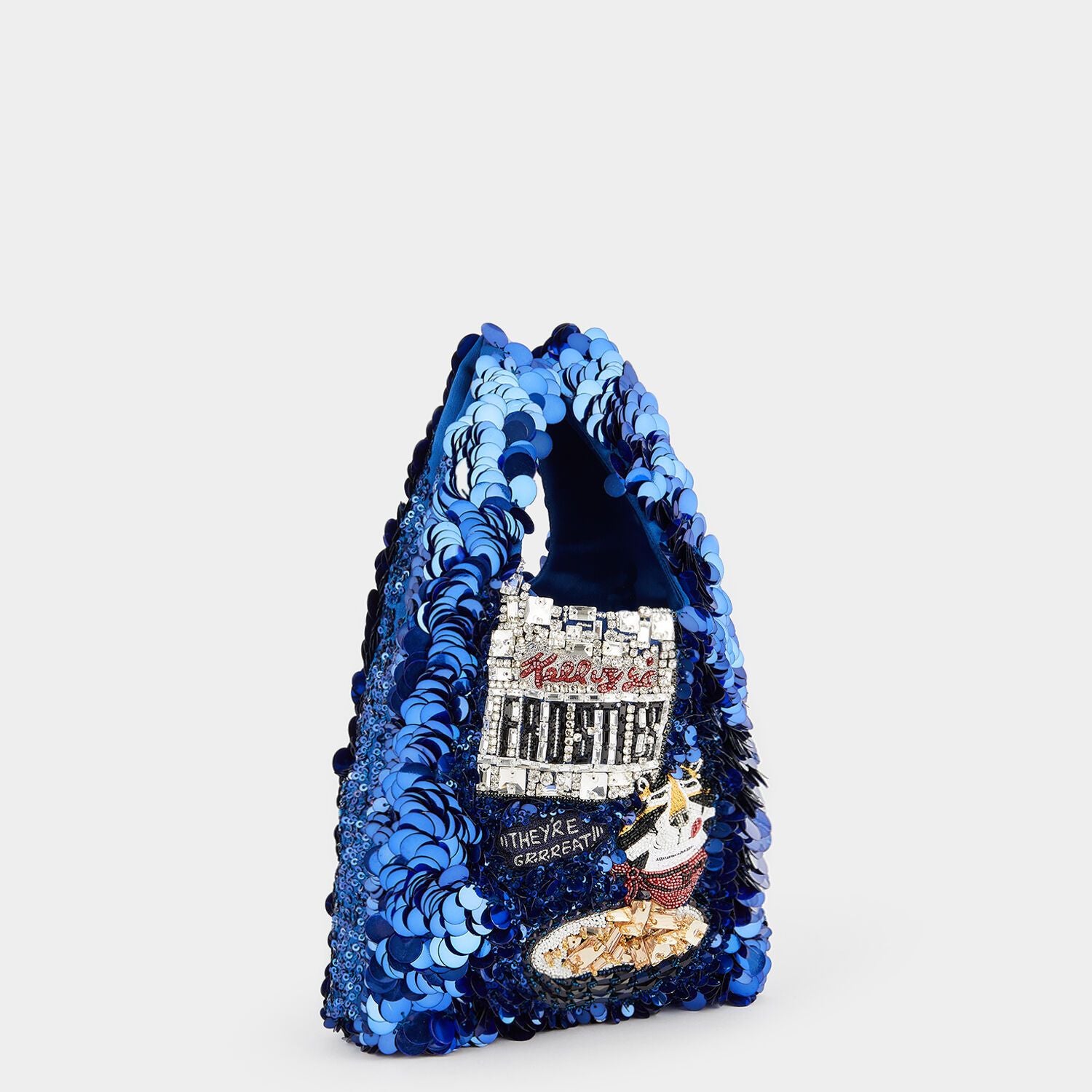 「フロスティ」トート -

                  
                    Satin in Blueberry -
                  

                  Anya Hindmarch JP
