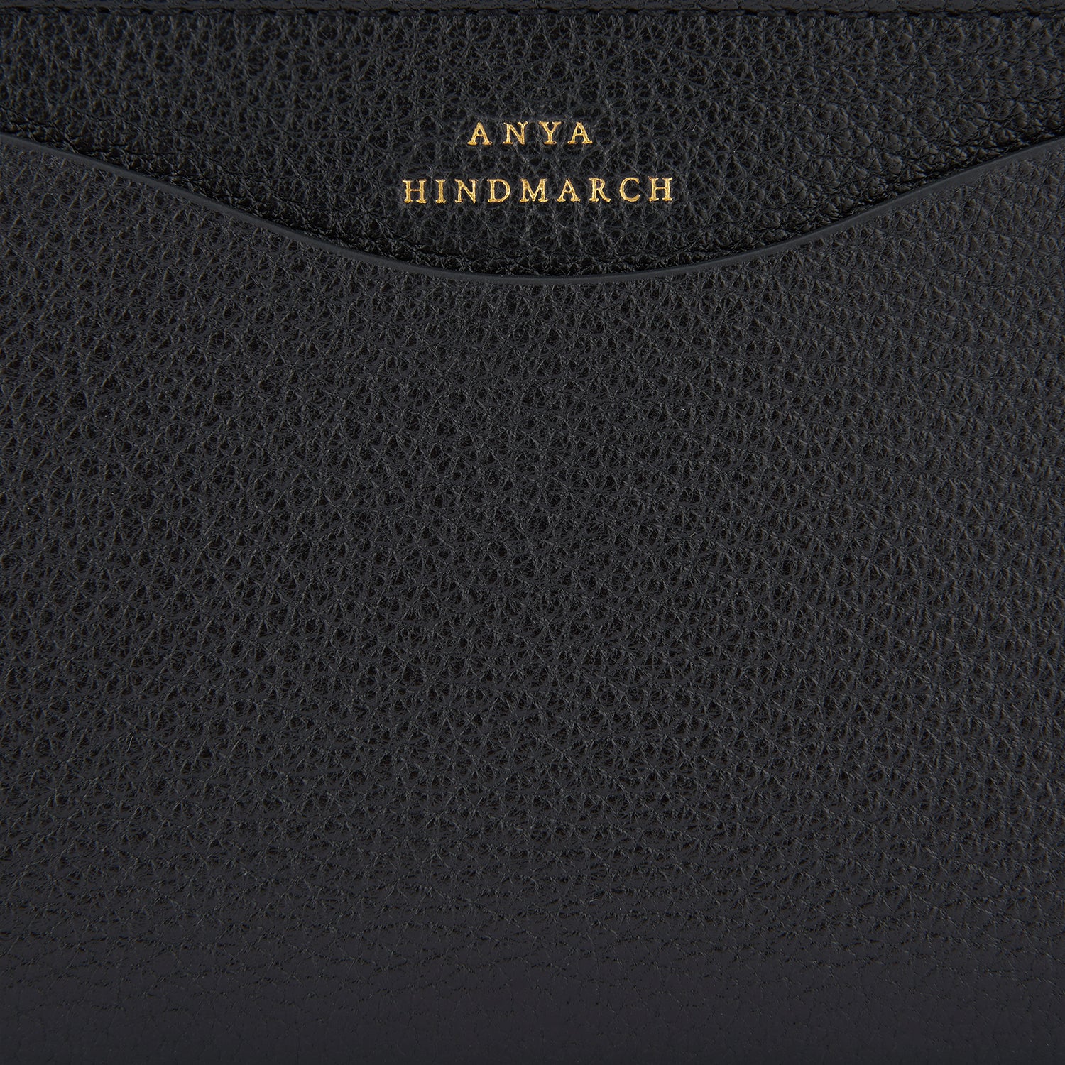 ピーピング アイズ ラージ ダブルジップ ウォレット -

                  
                    Shiny Capra in Black -
                  

                  Anya Hindmarch JP
