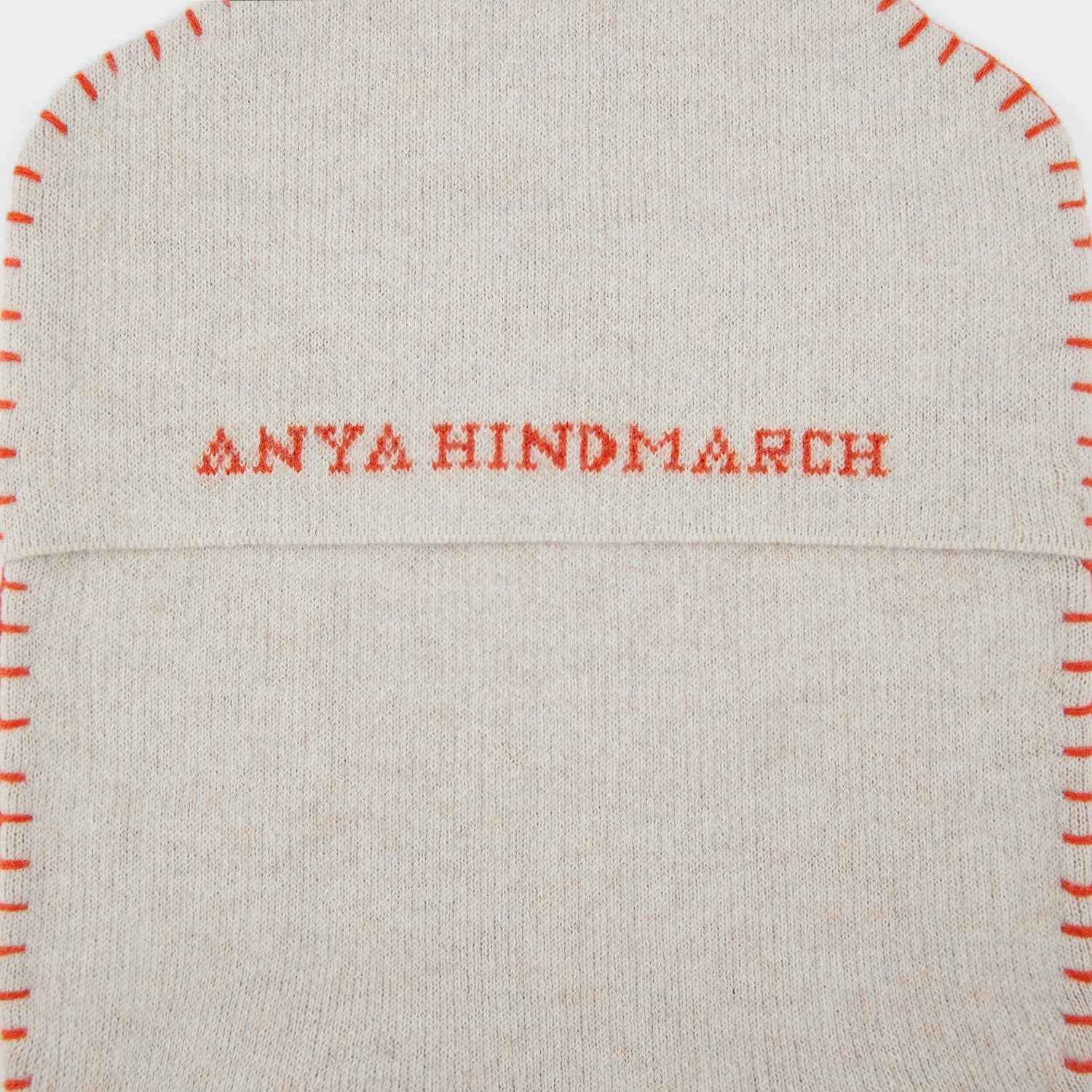 Ouch 湯たんぽカバー -

                  
                    Lambswool in Chalk -
                  

                  Anya Hindmarch JP
