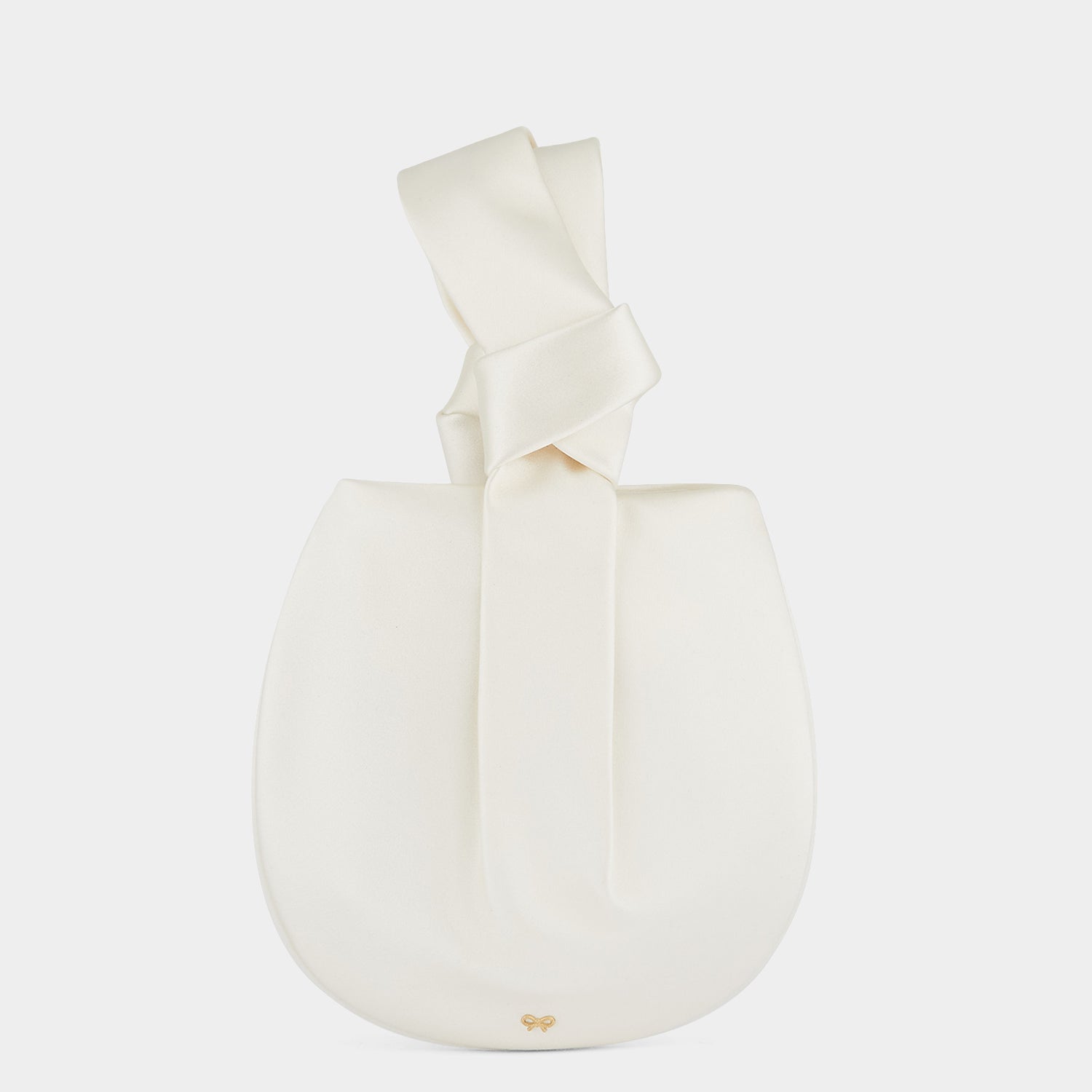 「Tie the Knot」 クラッチ -

          
            Double Faced Satin in Ivory -
          

          Anya Hindmarch JP
