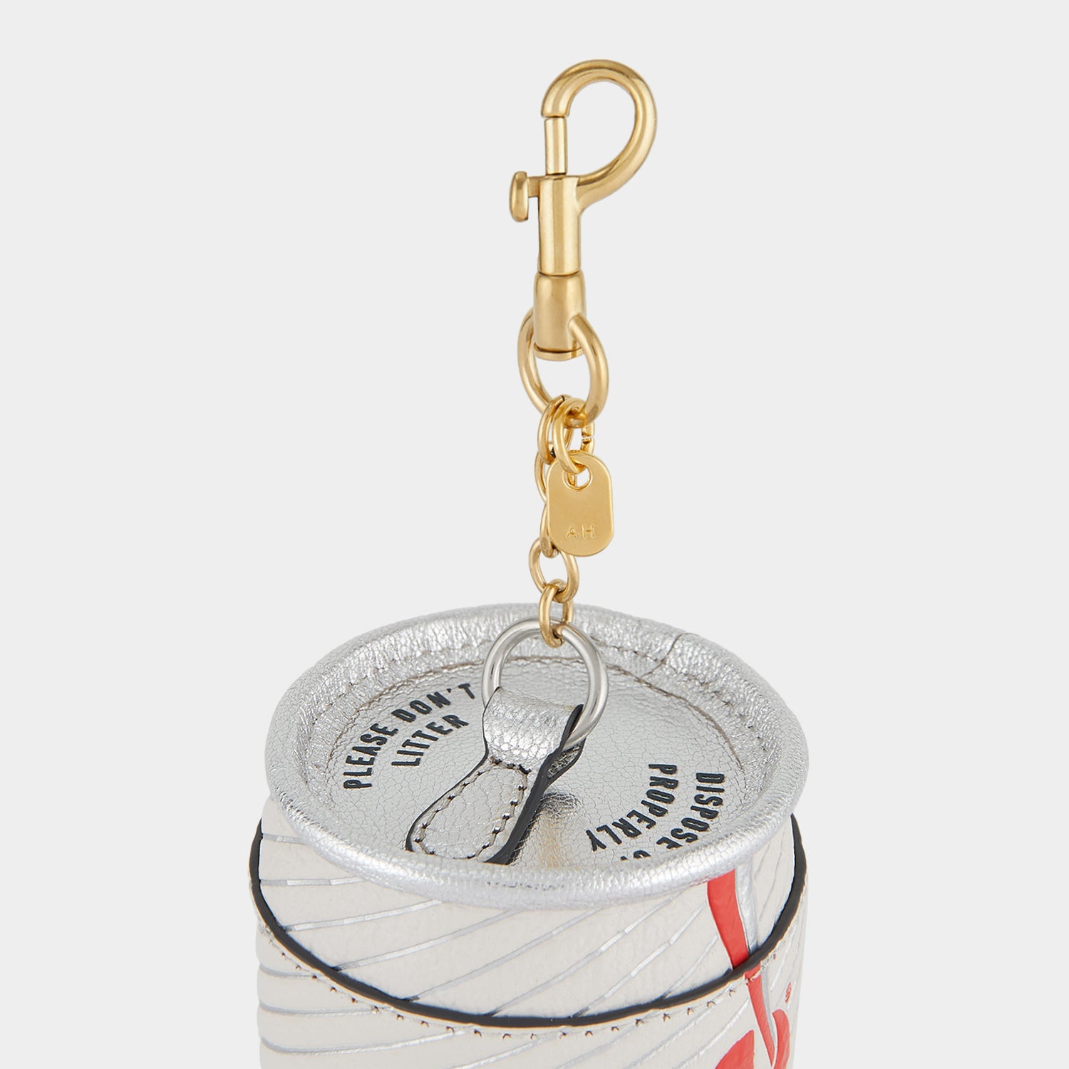 「Diet Coke」 コイン パース -

          
            Shiny Capra in Optic White -
          

          Anya Hindmarch JP
