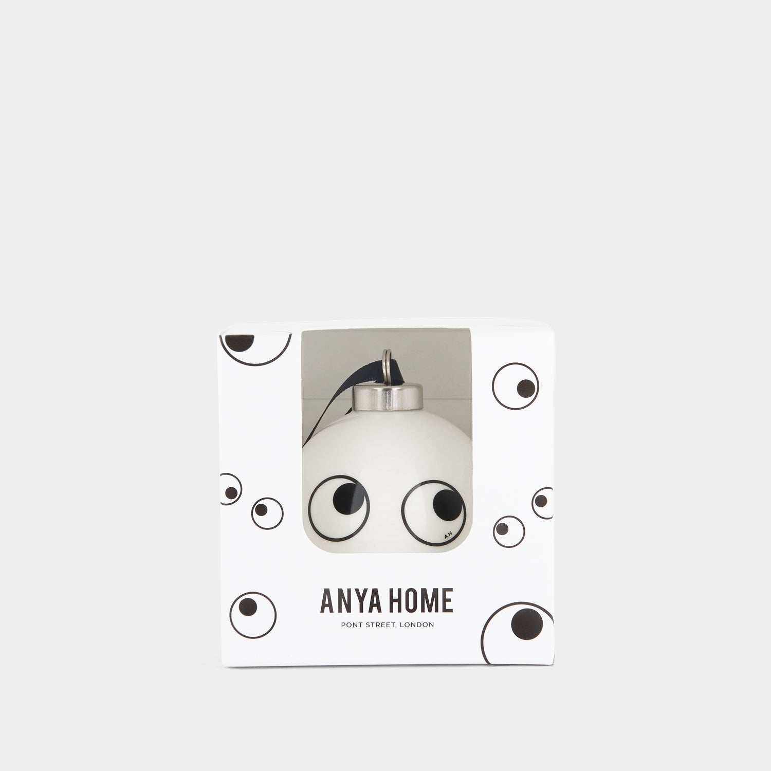 アイズ ボーブル -

                  
                    Ceramic in Chalk -
                  

                  Anya Hindmarch JP
