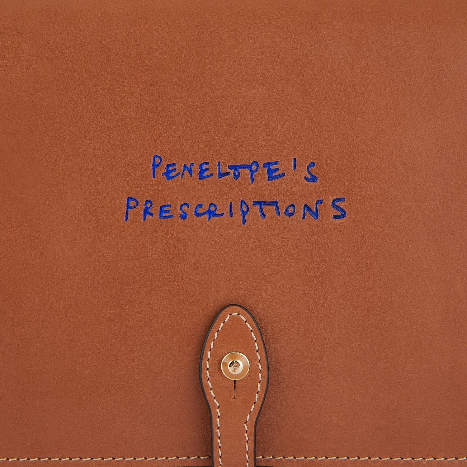 ビスポーク ピル ケース -

                  
                    Butter Leather in Tan -
                  

                  Anya Hindmarch JP
