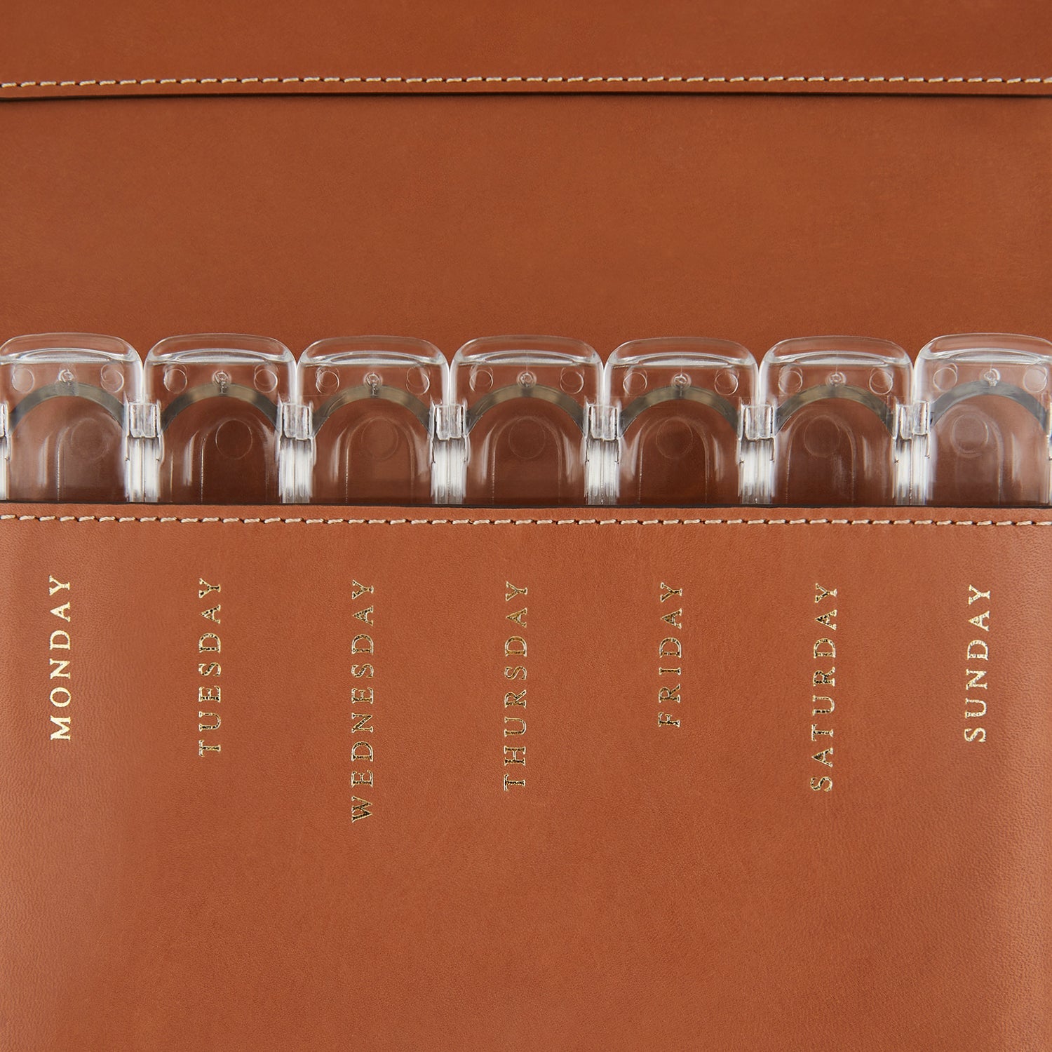 ビスポーク ピル ケース -

                  
                    Butter Leather in Tan -
                  

                  Anya Hindmarch JP
