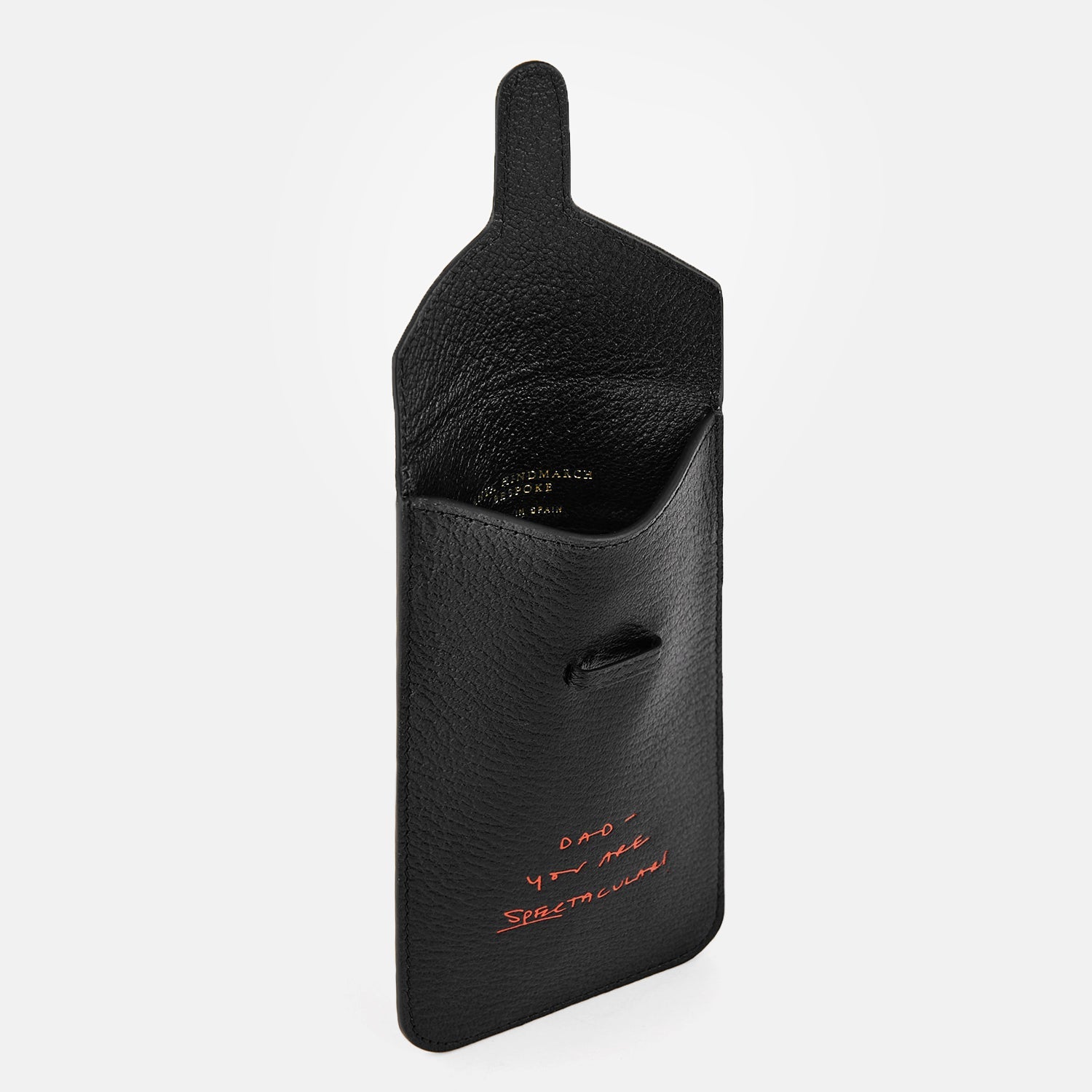 ビスポーク メガネケース -

          
            Capra in Black -
          

          Anya Hindmarch JP
