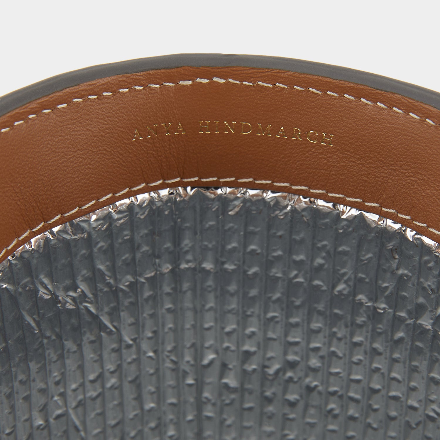 アイズ ワイン ボトル ホルダー -

                  
                    Seagrass in Natural -
                  

                  Anya Hindmarch JP
