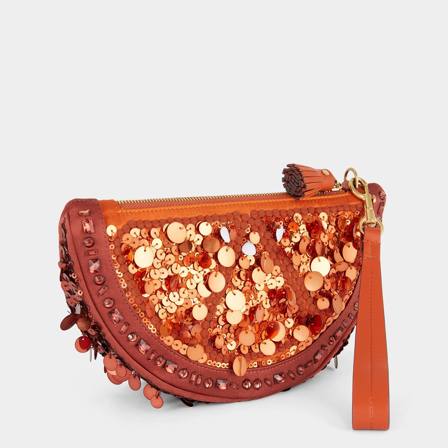 オレンジ クラッチ -

                  
                    Recycled Satin and Sequins in Chestnut -
                  

                  Anya Hindmarch JP
