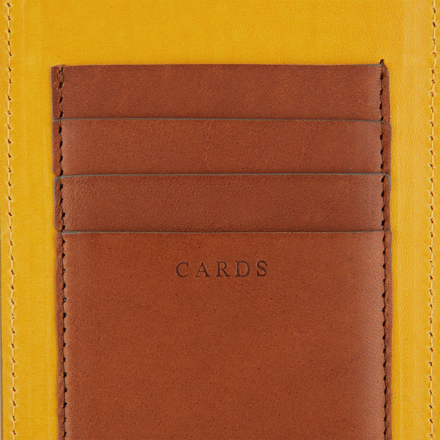 「Return to Nature」 カエル スマホ ポーチ -

                  
                    Compostable Leather in Honey -
                  

                  Anya Hindmarch JP
