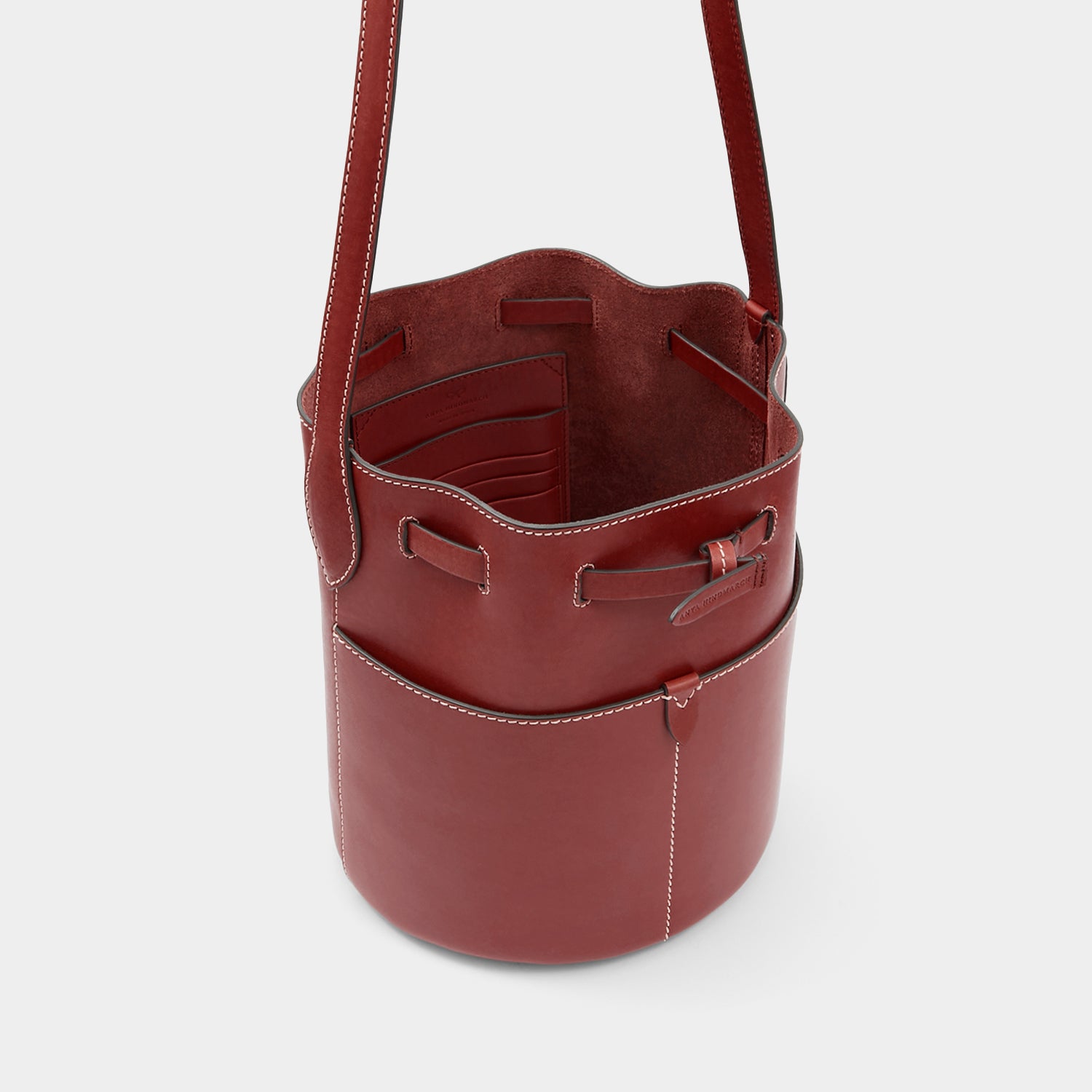 「Return to Nature」バケットバッグ スモール -

                  
                    Compostable Leather in Rosewood -
                  

                  Anya Hindmarch JP
