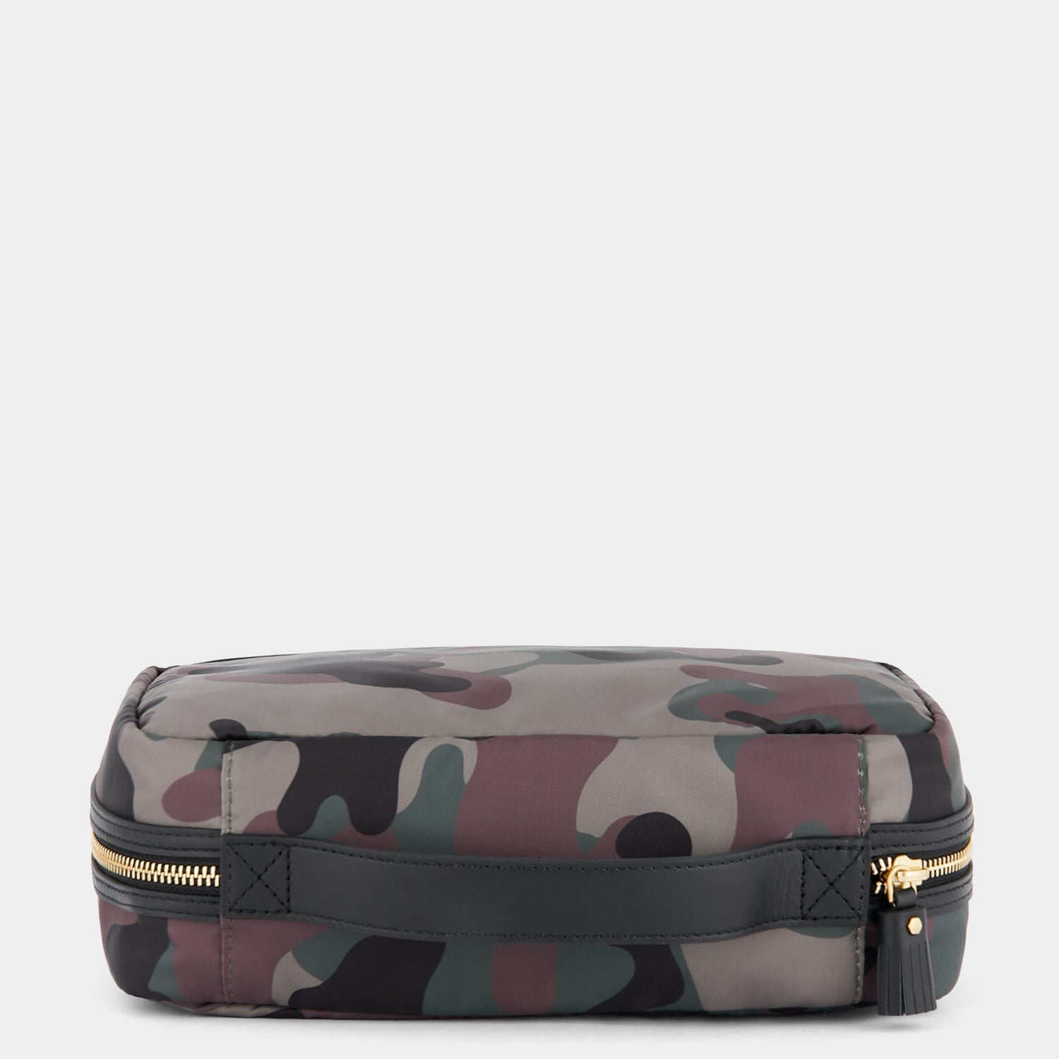 ベビー エマージェンシー キット -

                  
                    ECONYL® Regenerated Nylon in Camo -
                  

                  Anya Hindmarch JP
