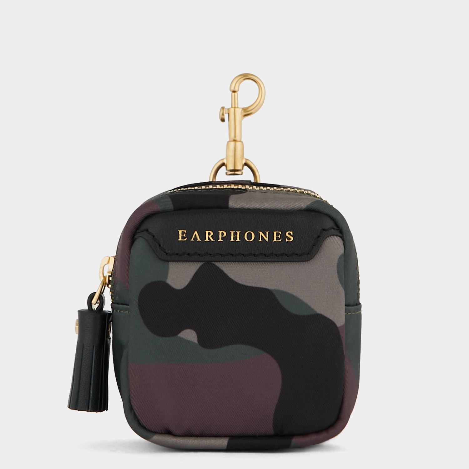 イヤホン ポーチ -

                  
                    ECONYL® Regenerated Nylon in Camo Green -
                  

                  Anya Hindmarch JP
