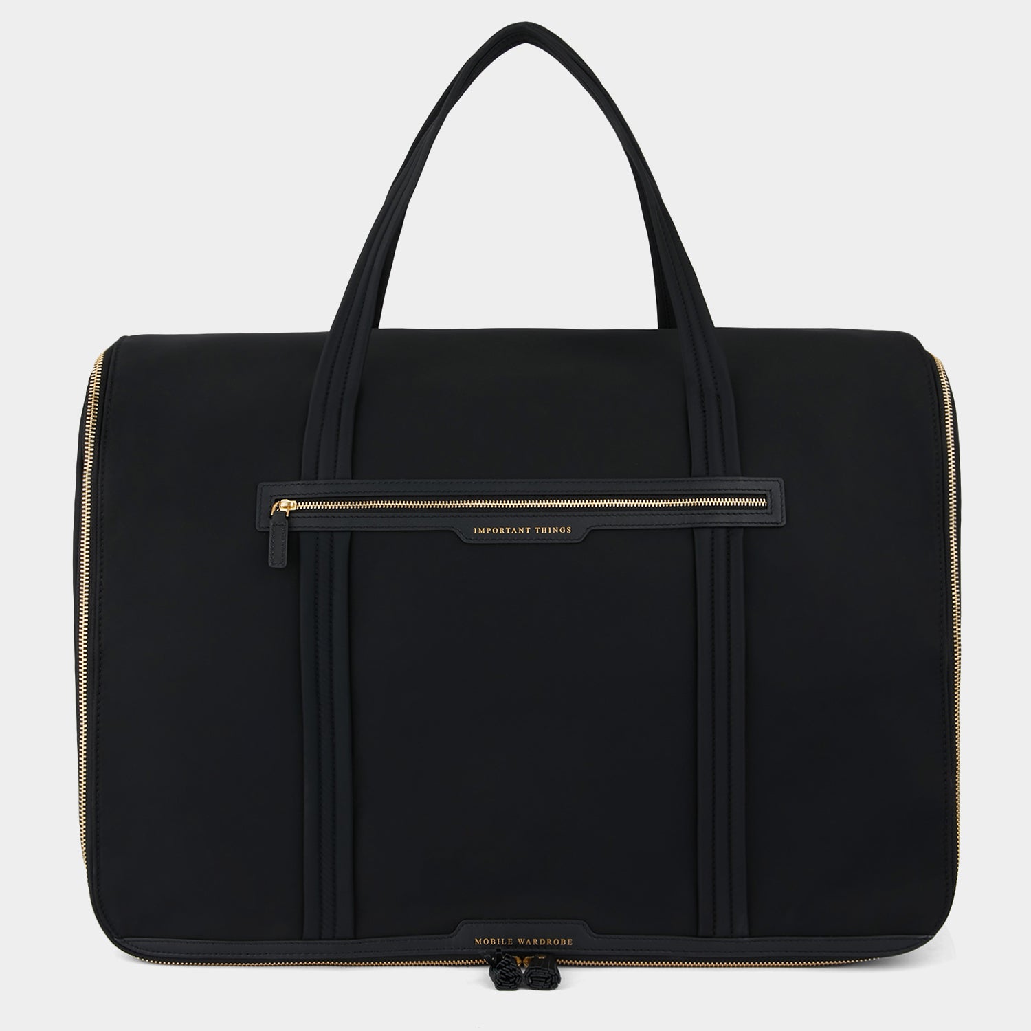 モバイル ワードローブ -

                  
                    Recycled Nylon with PU in Black -
                  

                  Anya Hindmarch JP
