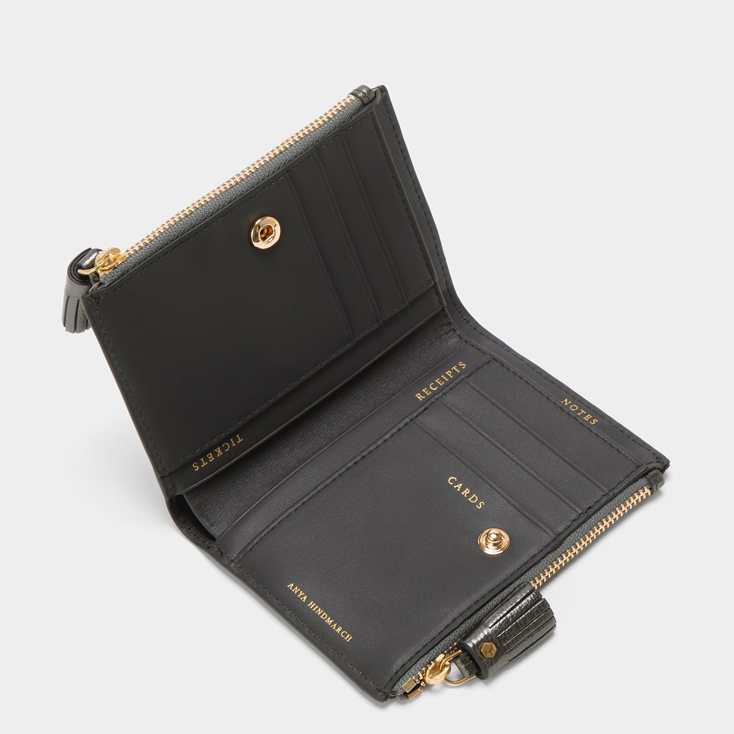 スモール ダブルジップ ウォレット -

                  
                    Capra in Anthracite -
                  

                  Anya Hindmarch JP
