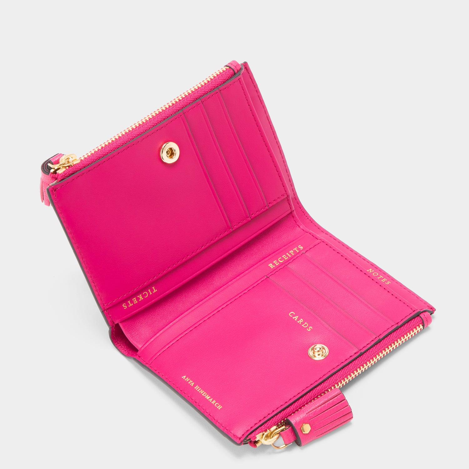 スモール ダブルジップ ウォレット -

                  
                    Capra in Pink -
                  

                  Anya Hindmarch JP
