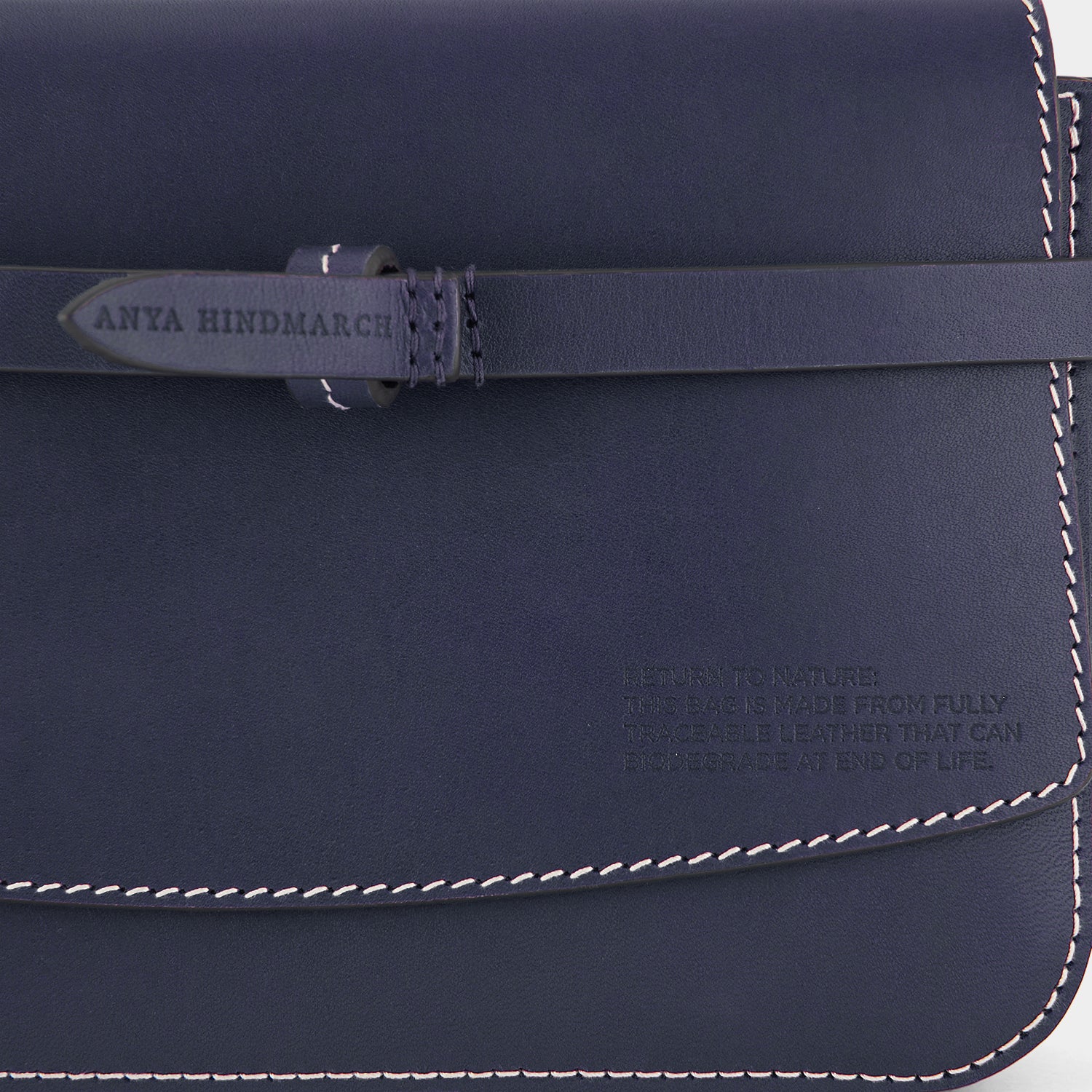 「Return to Nature」 クラッチ -

                  
                    Compostable Leather in Marine -
                  

                  Anya Hindmarch JP

