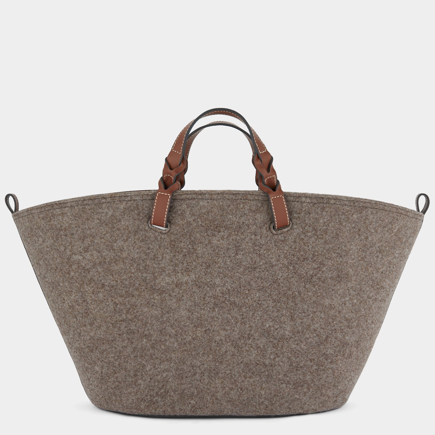 アイズ フェルト トート -

                  
                    Recycled Felt in Natural -
                  

                  Anya Hindmarch JP
