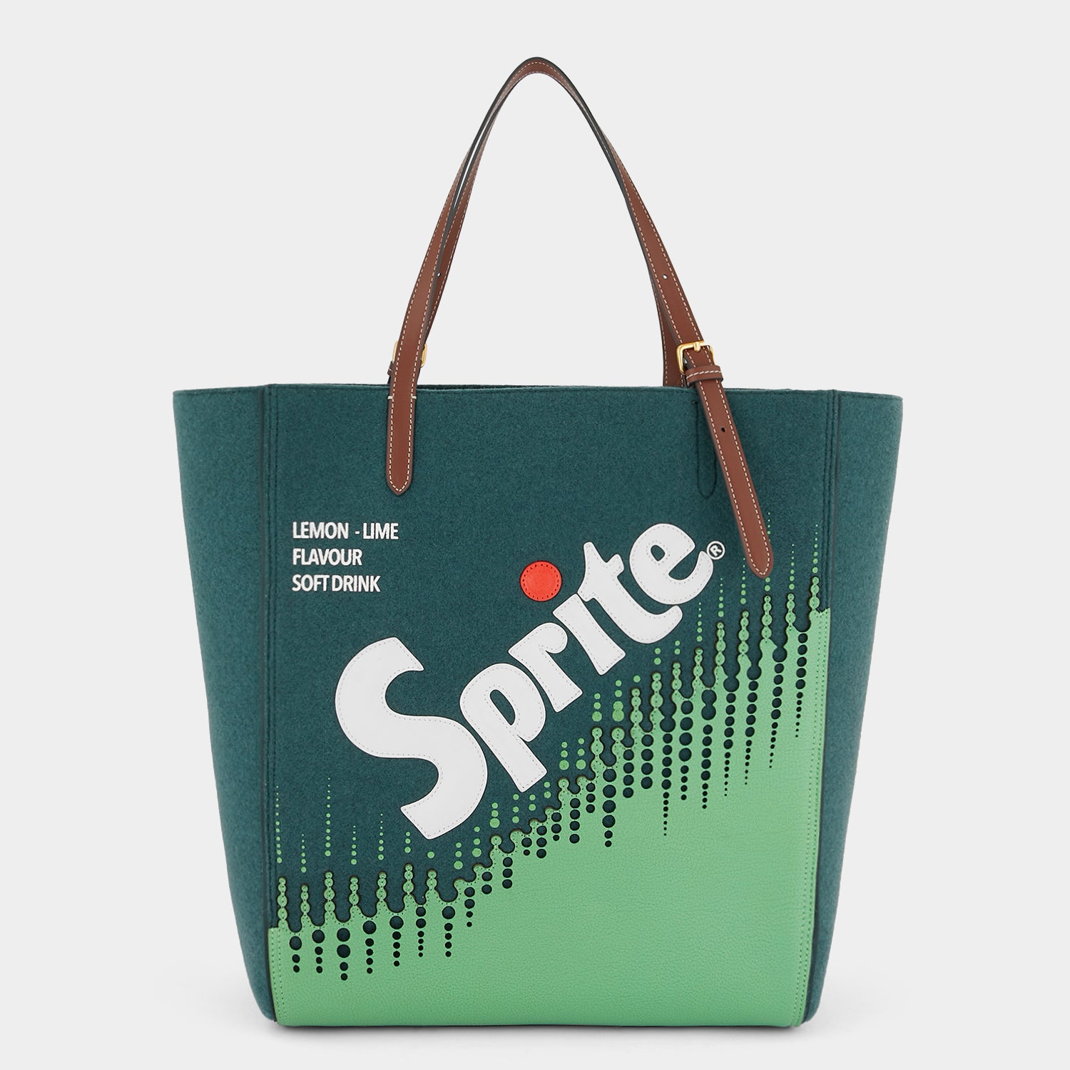 「スプライト」フェルト トート -

                  
                    Recycled Felt in Kelp -
                  

                  Anya Hindmarch JP
