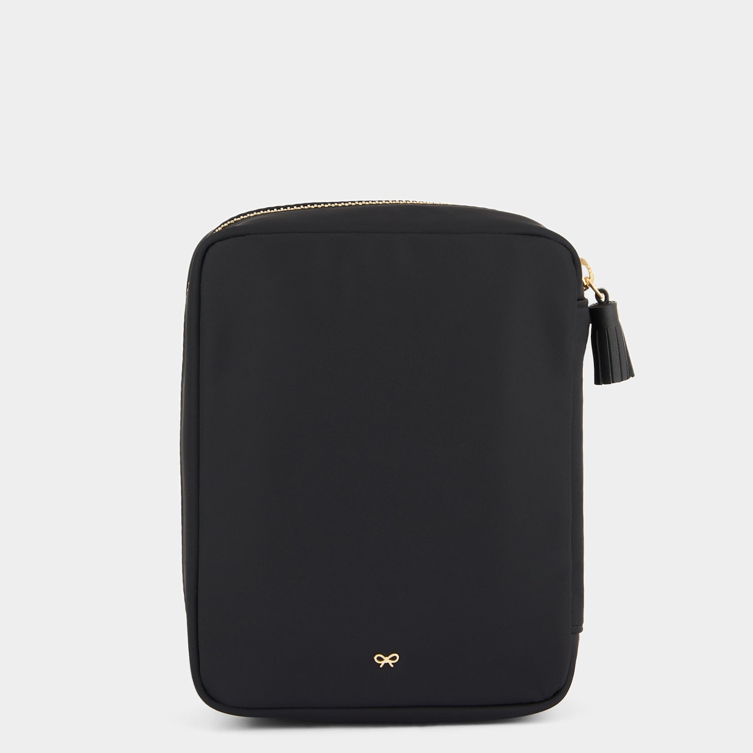 メイクアップ フォリオ -

          
            Recycled Nylon with PU in Black -
          

          Anya Hindmarch JP
