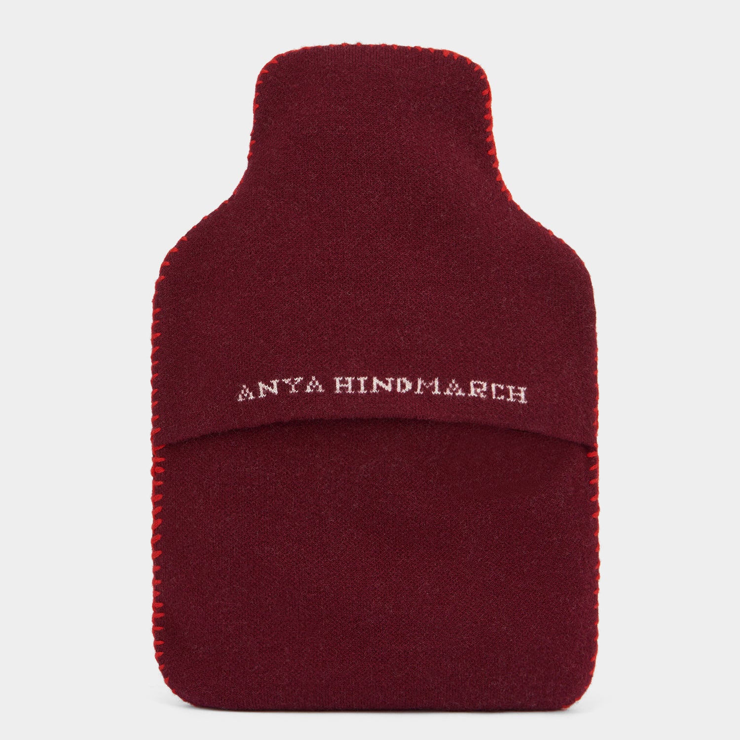 Oops! 湯たんぽカバー -

                  
                    Lambswool in Medium Red -
                  

                  Anya Hindmarch JP
