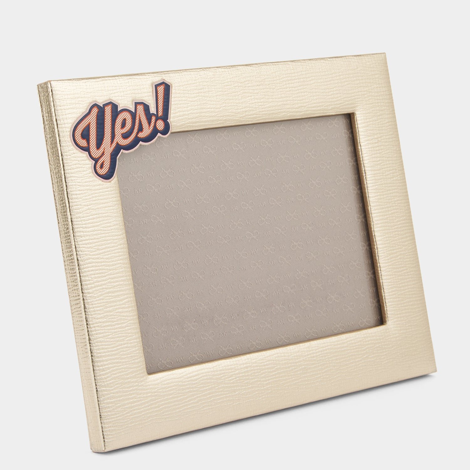 5x7 Yes! ランドスケープ フレーム -

          

          Anya Hindmarch JP
