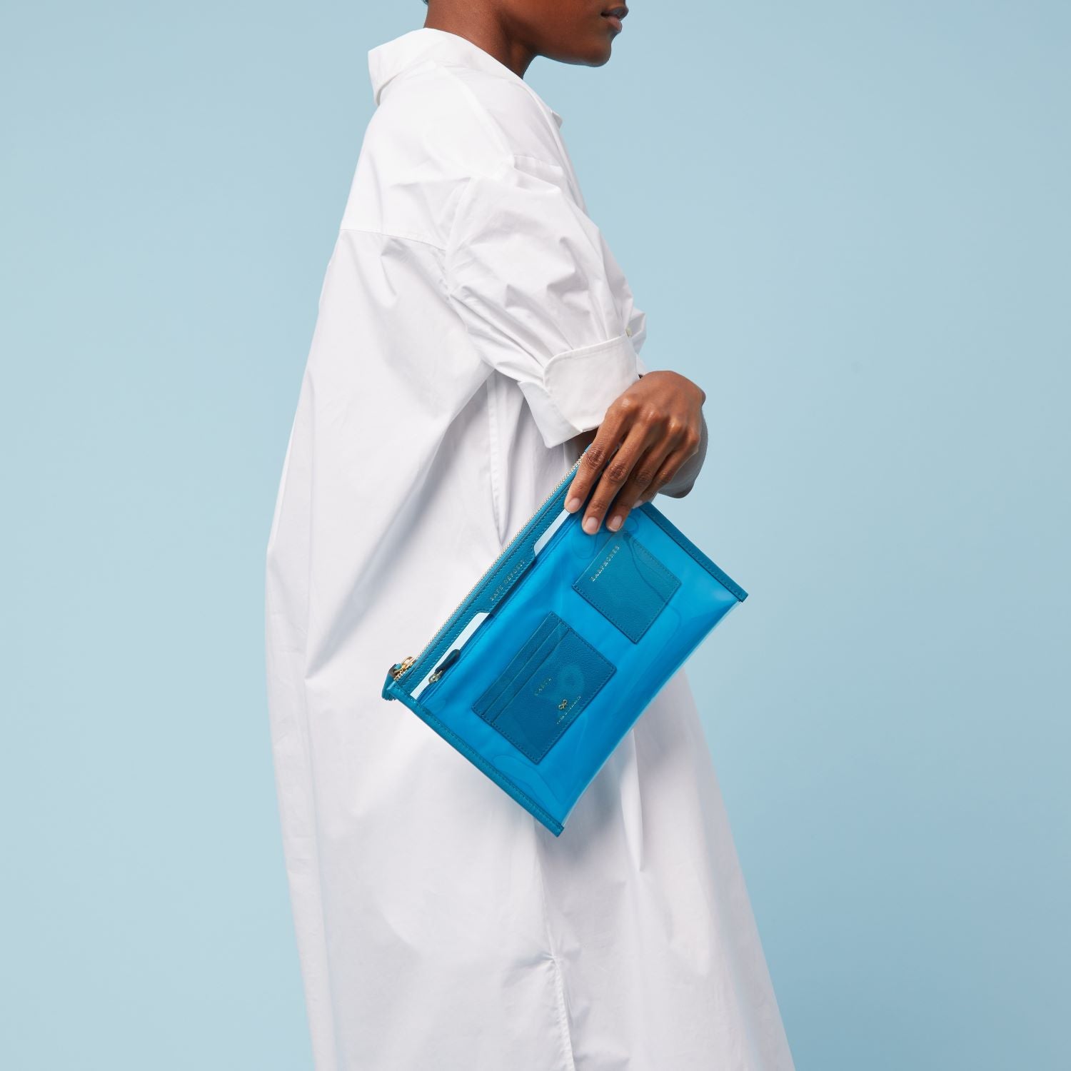 セーフ デポジット ケース -

                  
                    TPU in Light Blue -
                  

                  Anya Hindmarch JP
