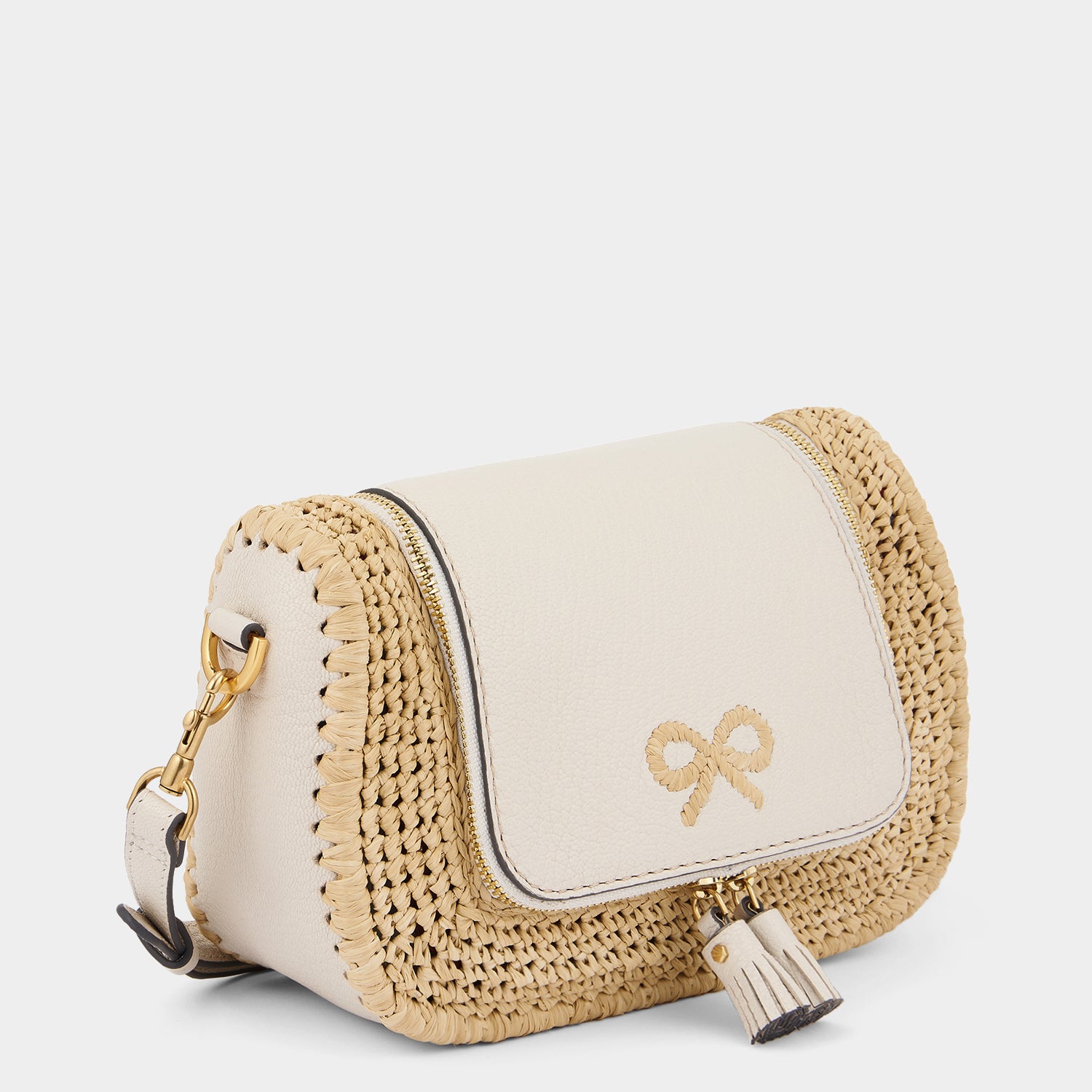 ヴィア ソフト サッチェル スモール -

                  
                    Capra Leather in Chalk -
                  

                  Anya Hindmarch JP
