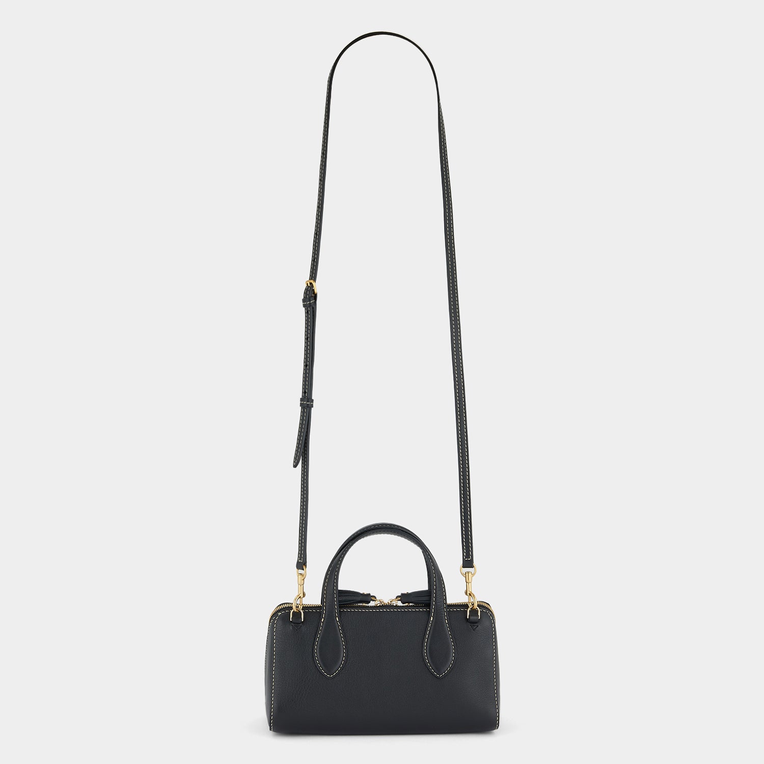 ウェッジ クロスボディ スモール -

                  
                    Classic Calf in Black -
                  

                  Anya Hindmarch JP
