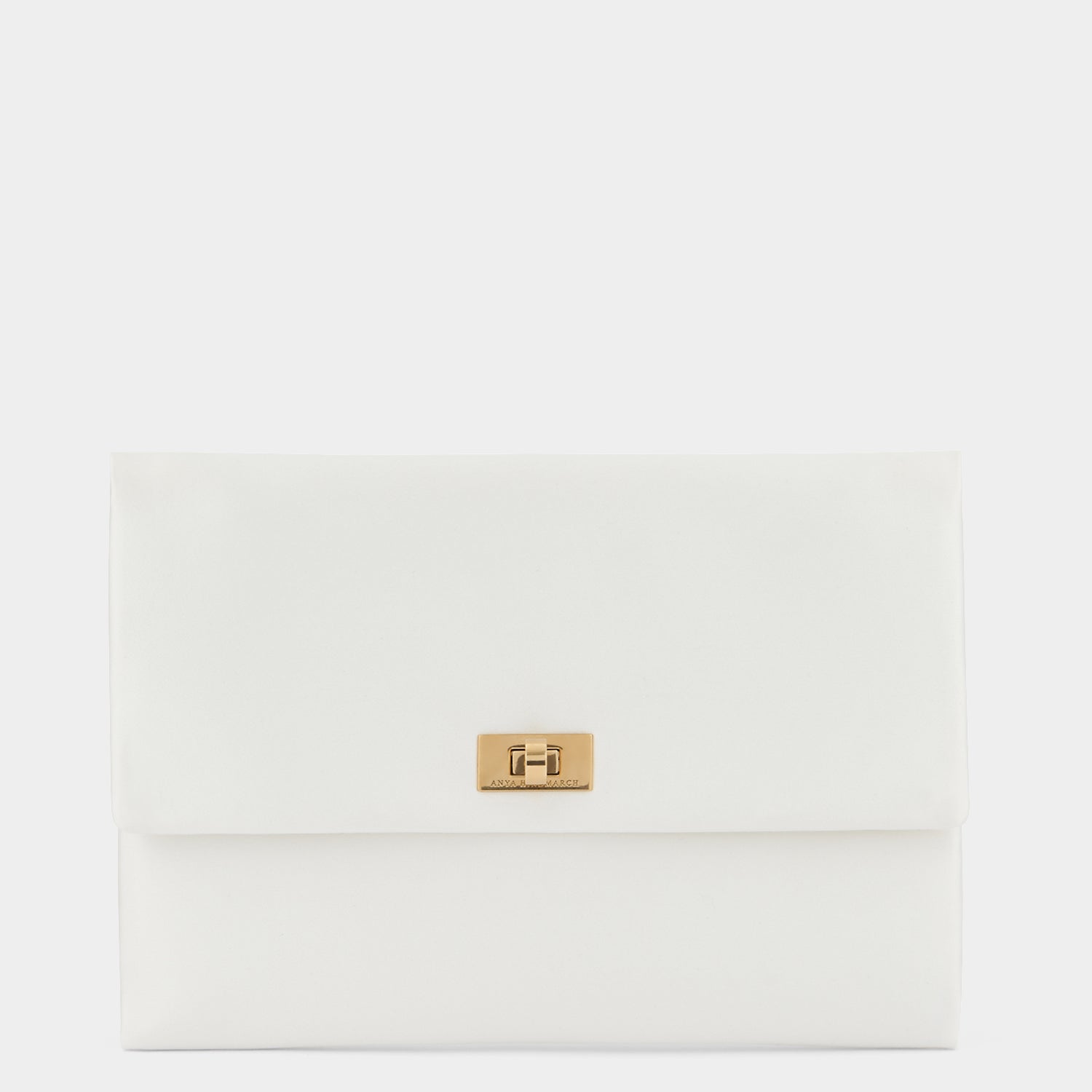 ヴァロリー クラッチ -

                  
                    Recycled Satin in Ivory -
                  

                  Anya Hindmarch JP
