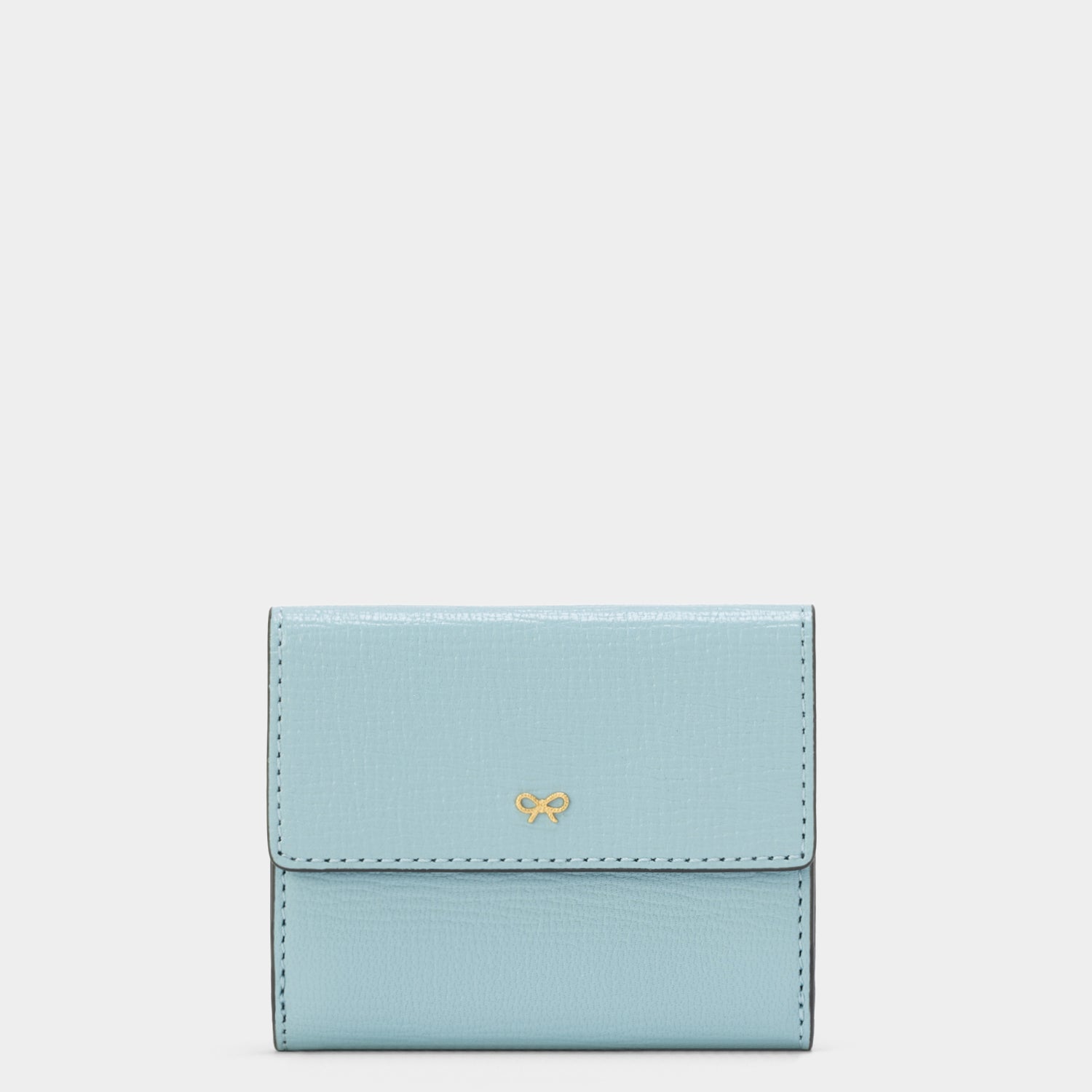 三つ折り ウォレット -

                  
                    Grainy Capra in Mayan Blue -
                  

                  Anya Hindmarch JP
