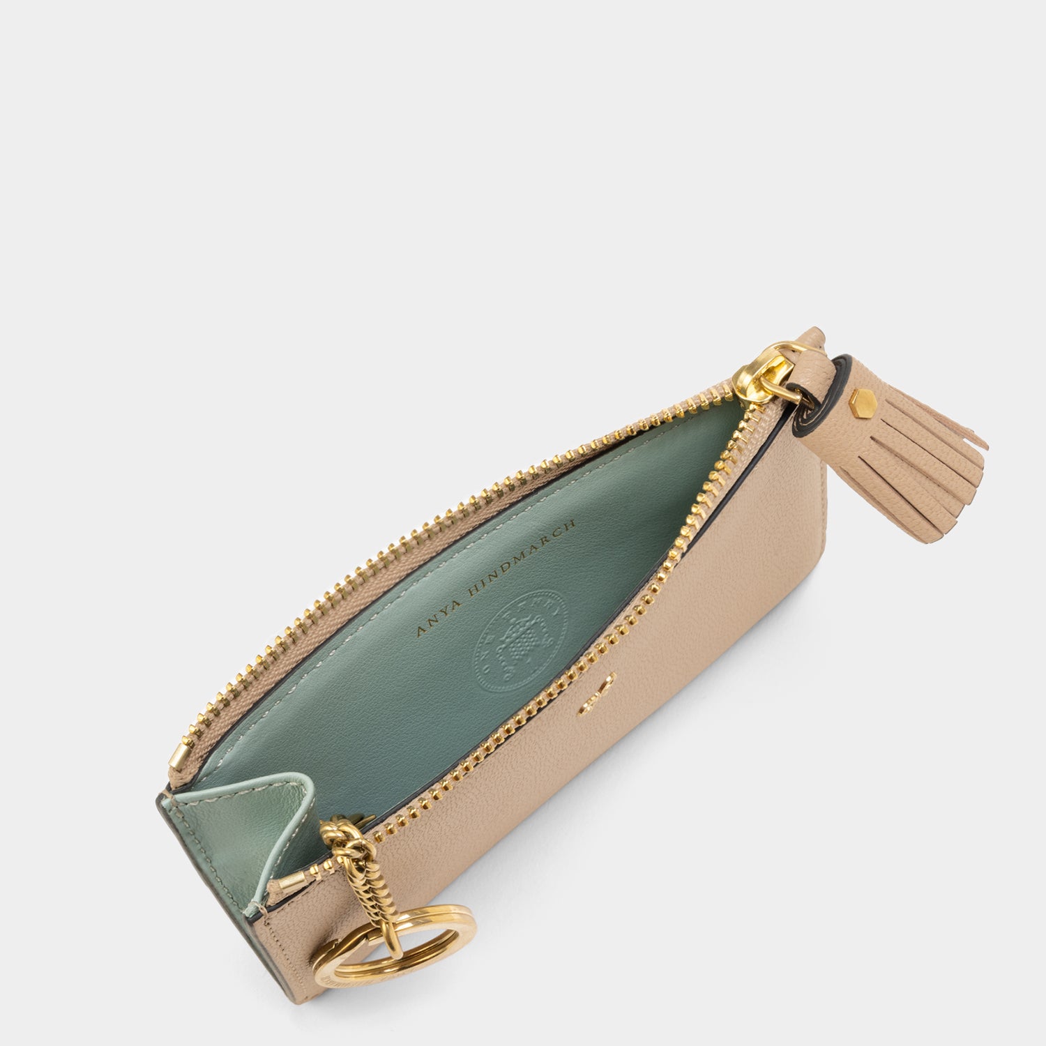 ジップ カードケース -

                  
                    Capra in Light Nude -
                  

                  Anya Hindmarch JP
