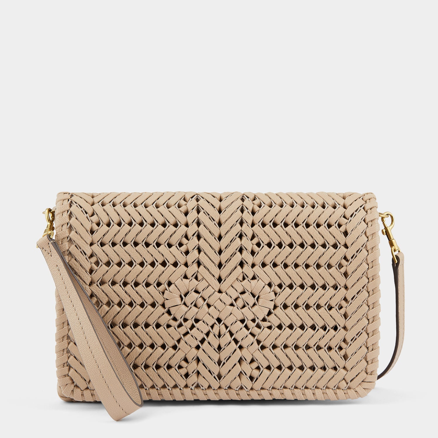 ニーソン クロスボディ -

                  
                    Shiny Capra in Light Nude -
                  

                  Anya Hindmarch JP
