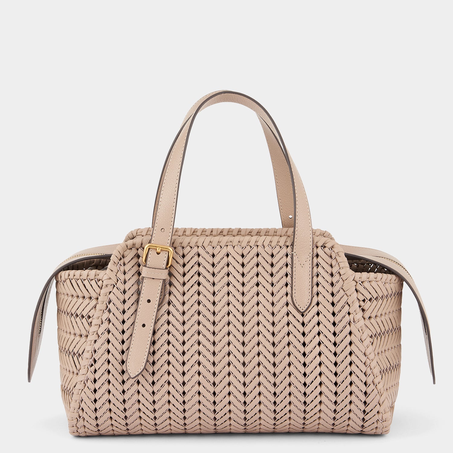 ニーソン ジップトップ バッグ -

                  
                    Shiny Capra in Light Nude -
                  

                  Anya Hindmarch JP
