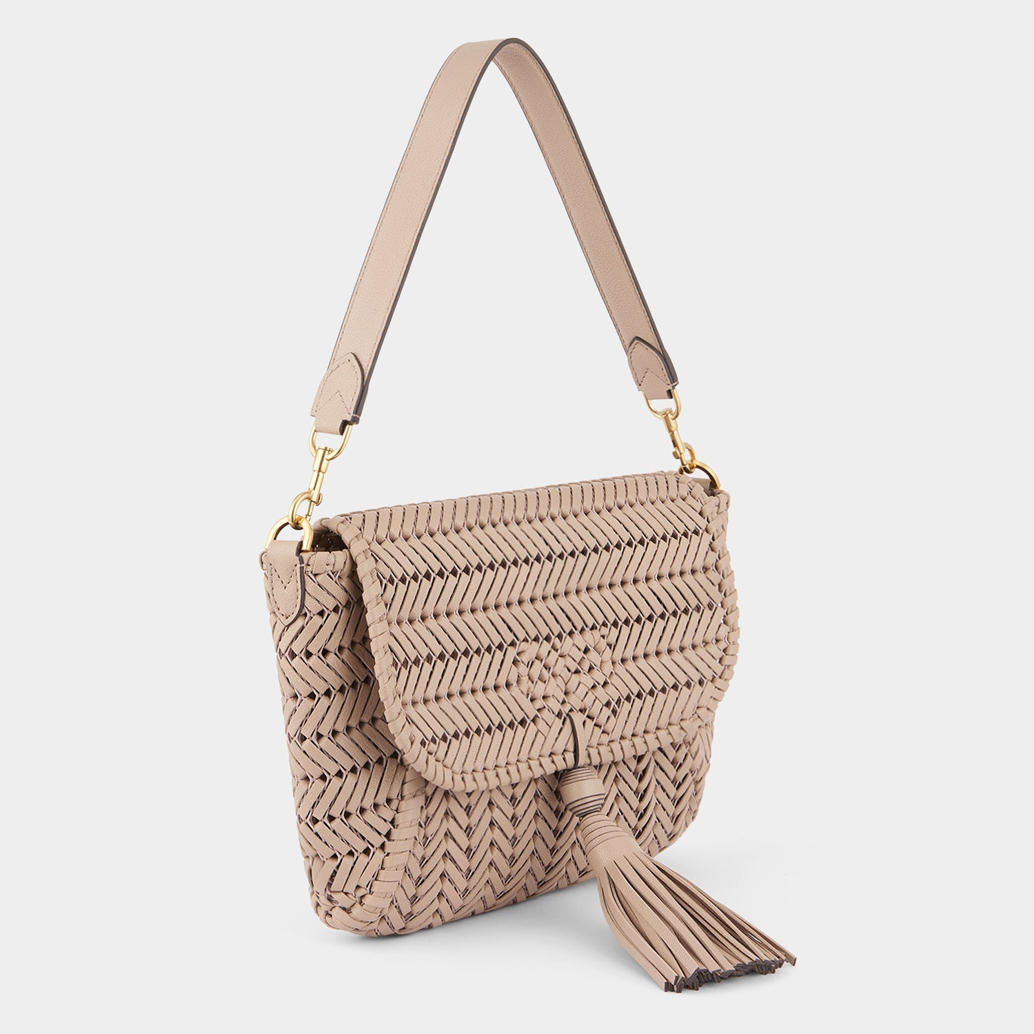 ニーソン タッセル ショルダーバッグ -

                  
                    Shiny Capra in Light Nude -
                  

                  Anya Hindmarch JP
