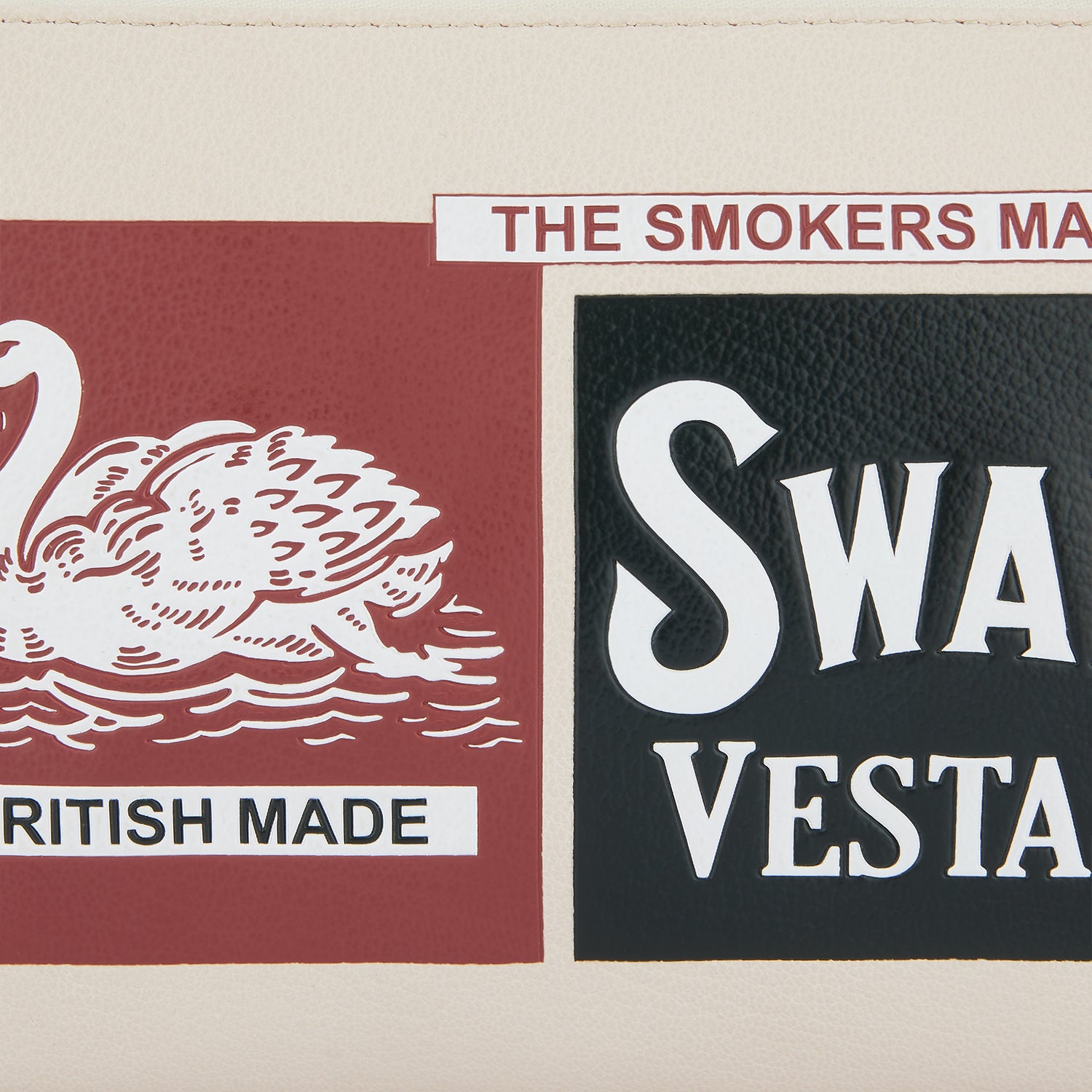 「Swan」タッセル クラッチ -

                  
                    Shiny Capra in Chalk -
                  

                  Anya Hindmarch JP
