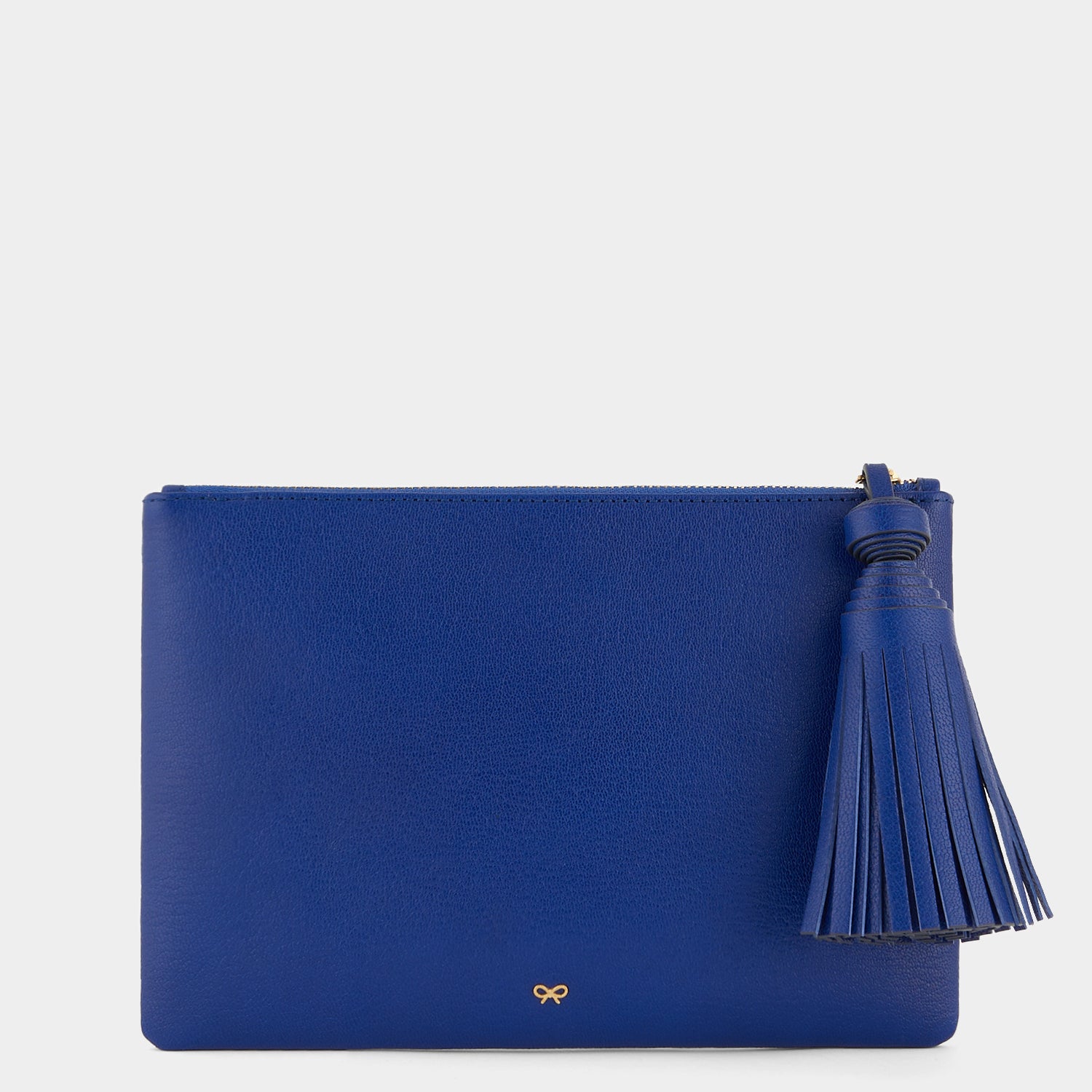 「England's Glory」タッセル クラッチ -

                  
                    Shiny Capra in Dark blue -
                  

                  Anya Hindmarch JP
