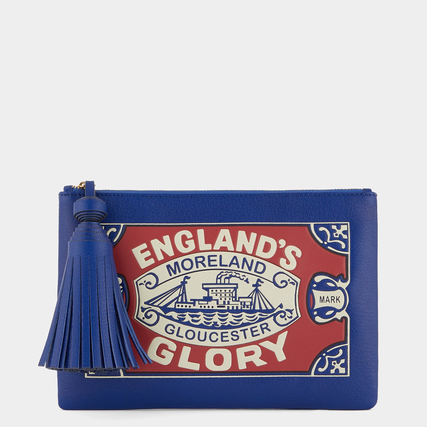 「England's Glory」タッセル クラッチ -

                  
                    Shiny Capra in Dark blue -
                  

                  Anya Hindmarch JP
