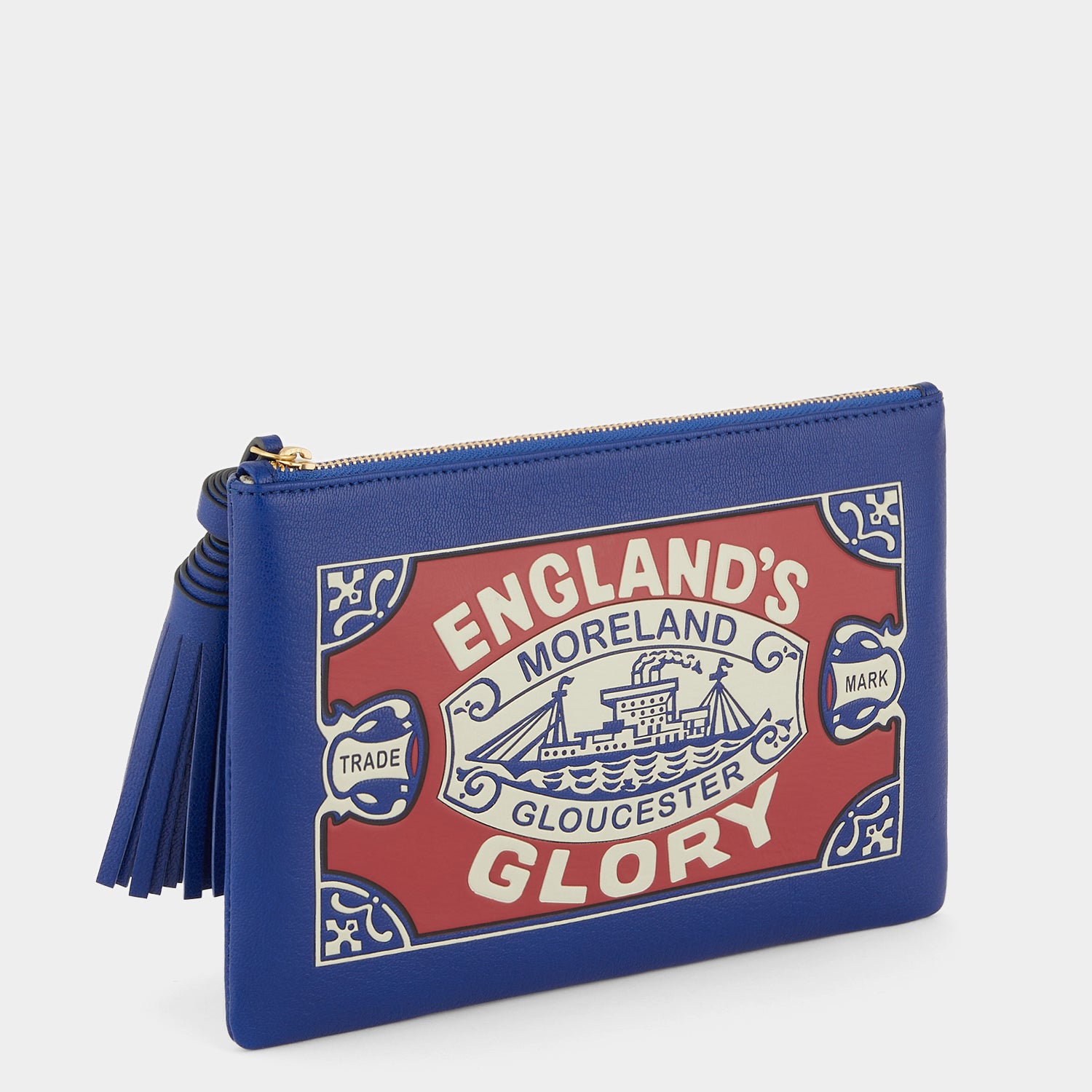 「England's Glory」タッセル クラッチ -

                  
                    Shiny Capra in Dark blue -
                  

                  Anya Hindmarch JP
