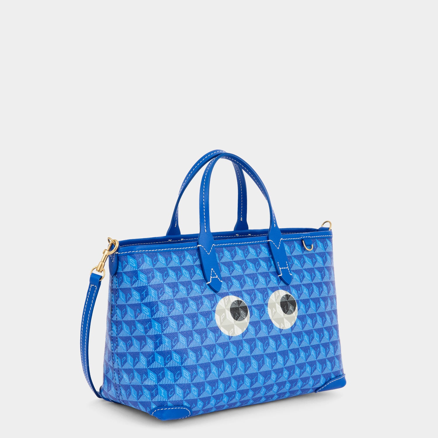 「I AM A Plastic Bag」 XS アイズ トート -

                  
                    Recycled Coated Canvas in Electric Blue -
                  

                  Anya Hindmarch JP
