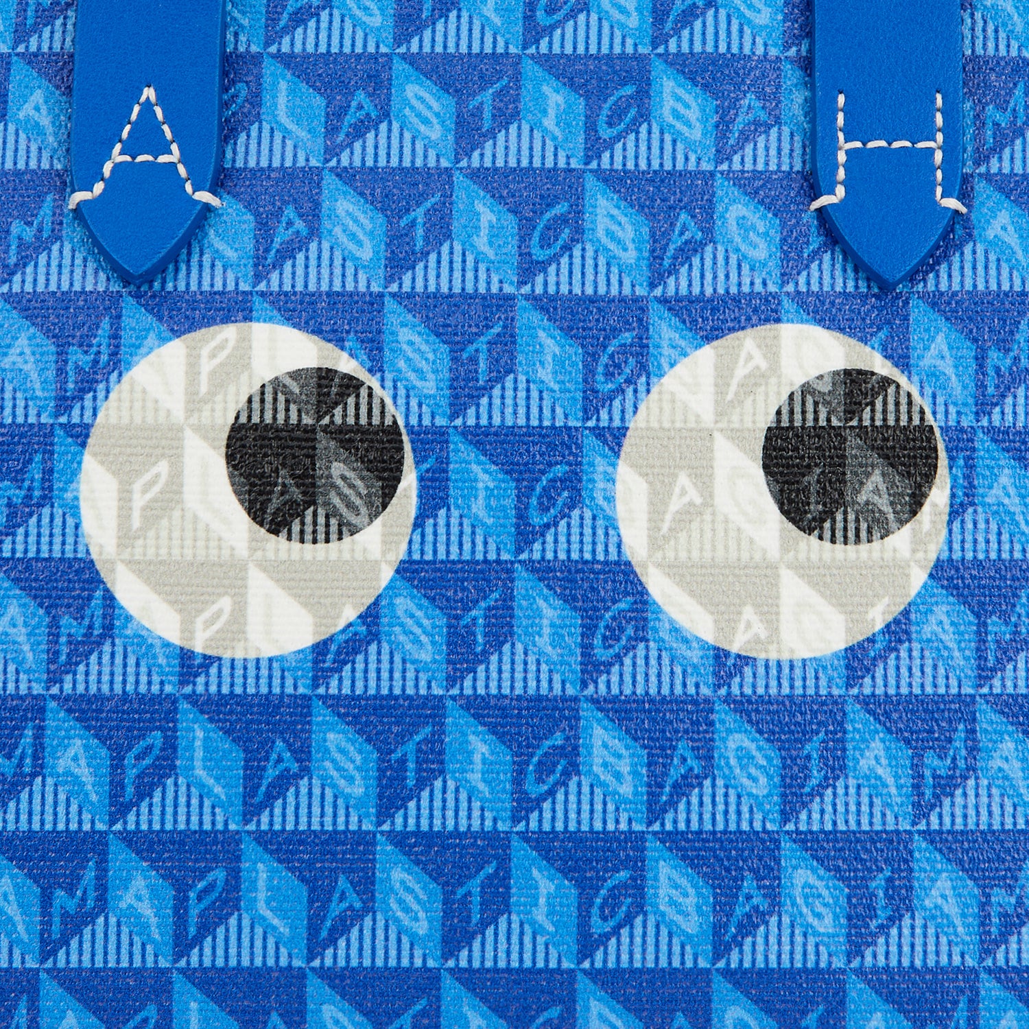 「I AM A Plastic Bag」 XS アイズ トート -

                  
                    Recycled Coated Canvas in Electric Blue -
                  

                  Anya Hindmarch JP
