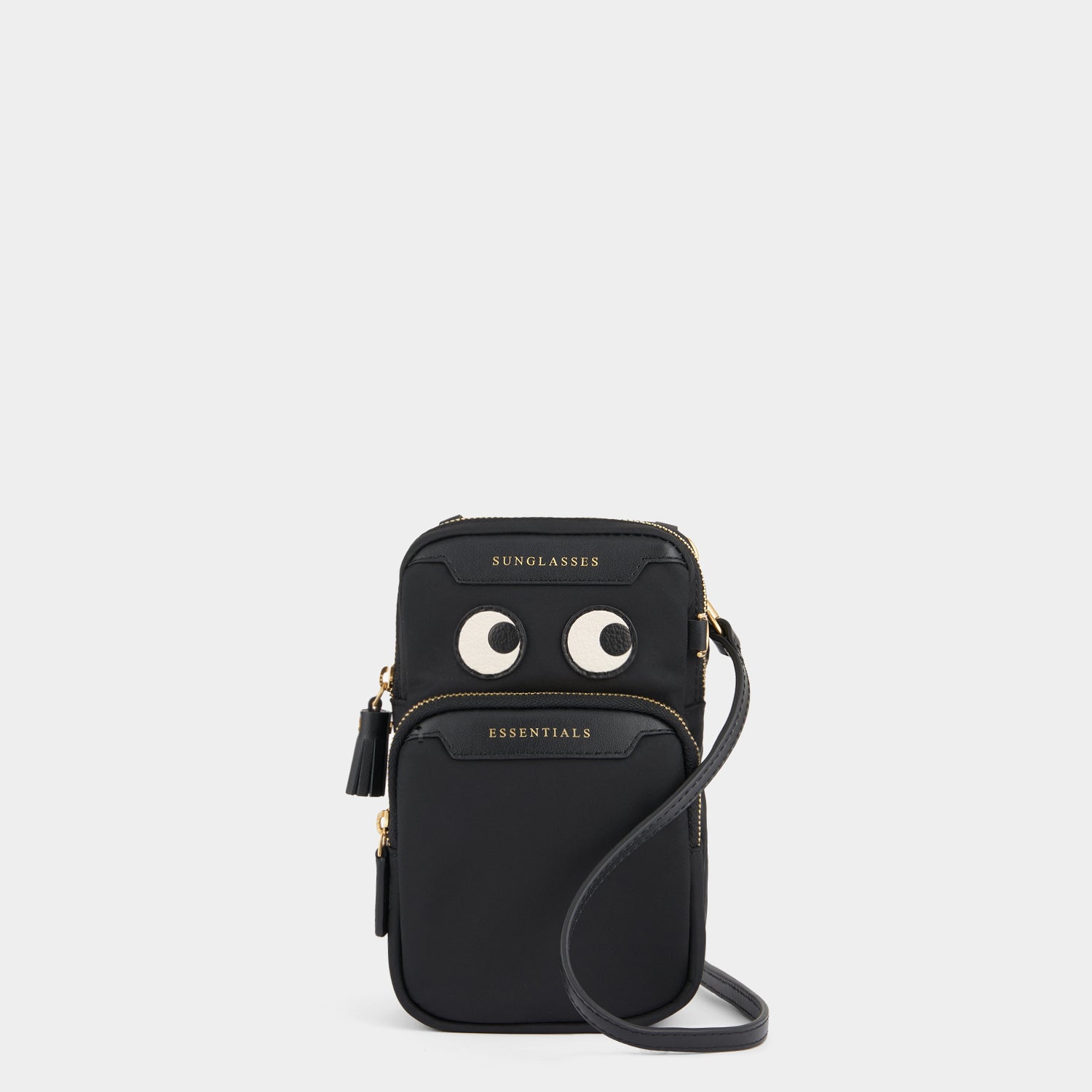 アイズ エッセンシャルズ クロスボディ -

                  
                    Recycled Nylon in Black -
                  

                  Anya Hindmarch JP
