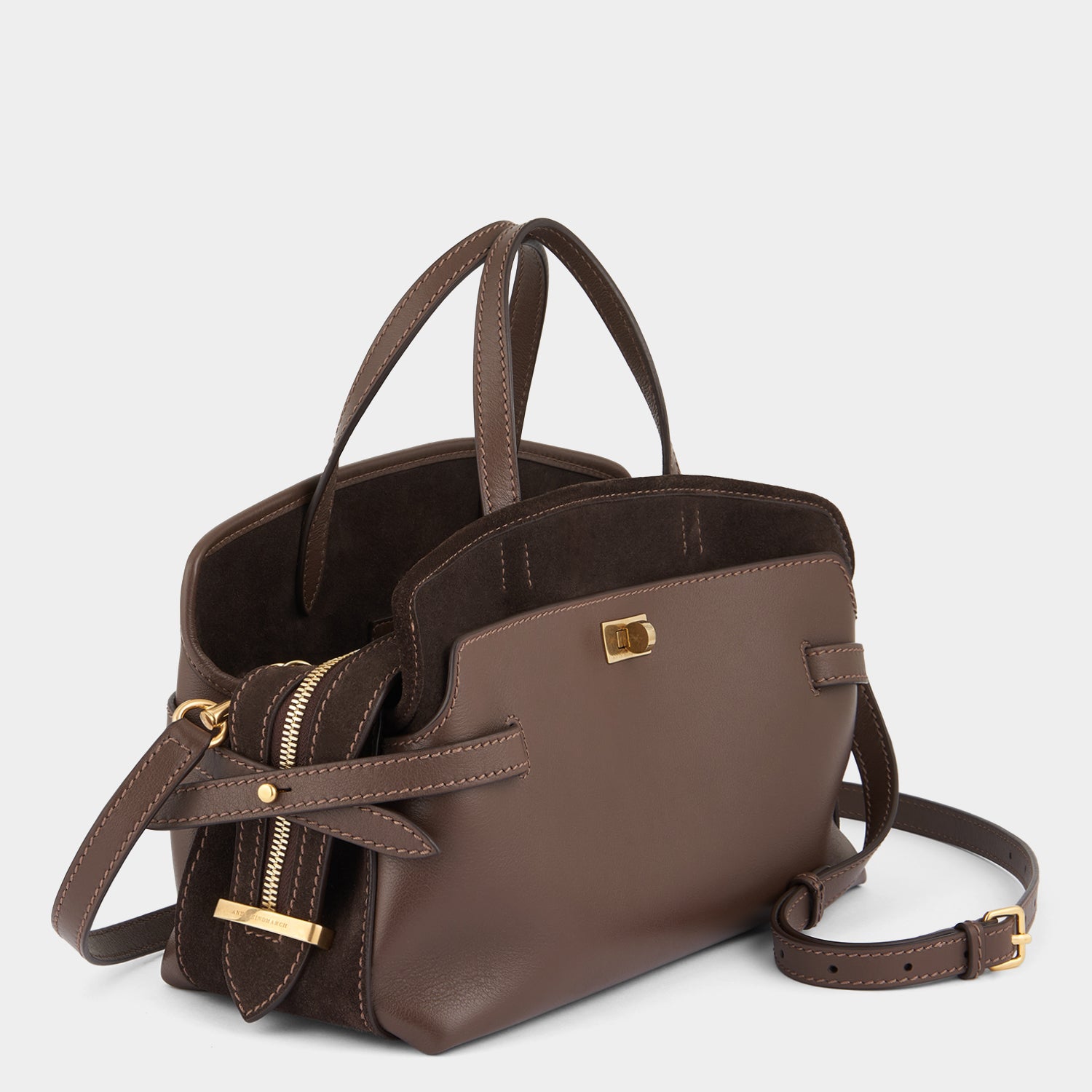 スモール ウィルソン -

          
            Classic Calf in Coffee -
          

          Anya Hindmarch JP
