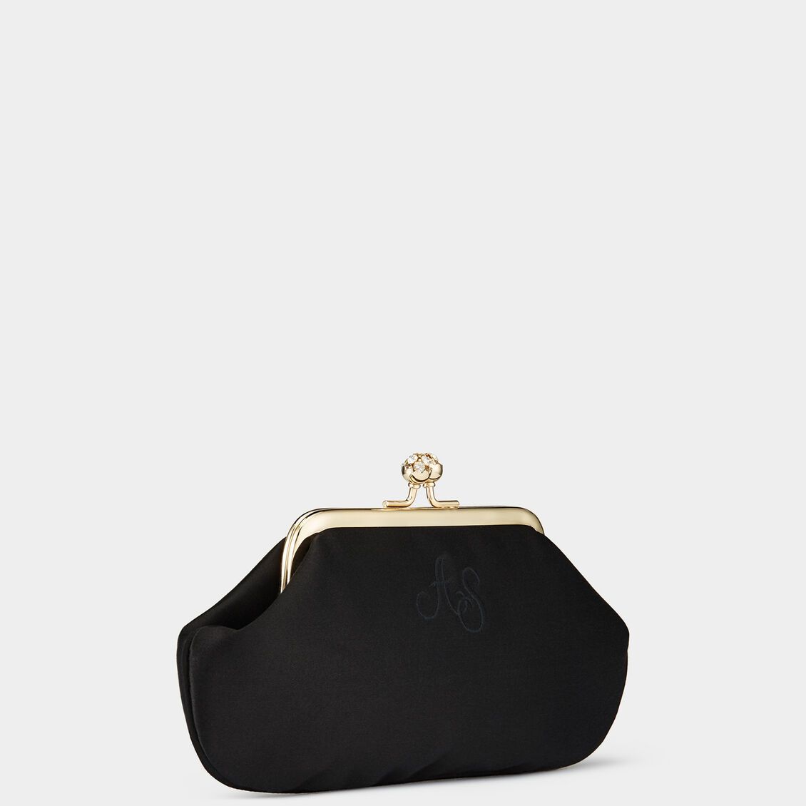 ビスポーク モード -

                  
                    Satin in Ink Black -
                  

                  Anya Hindmarch JP
