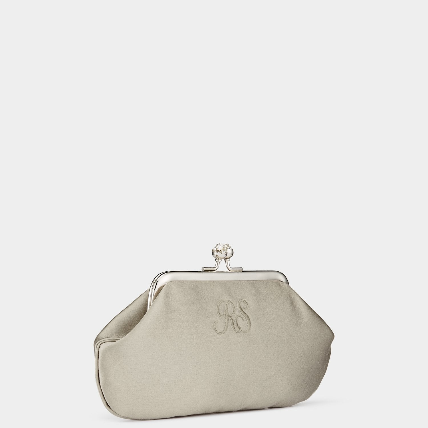 ビスポーク モード -

                  
                    Satin in Silver -
                  

                  Anya Hindmarch JP
