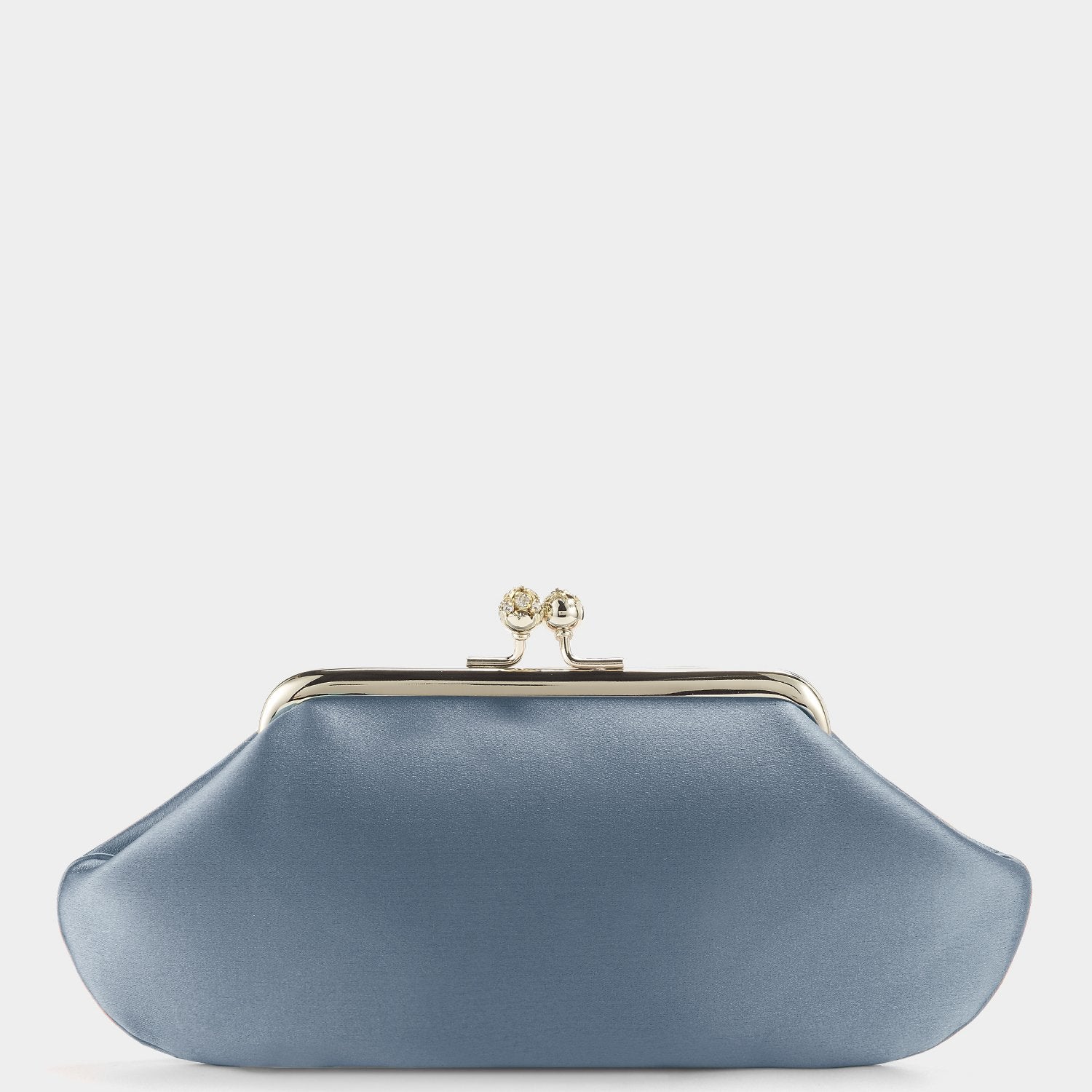 ビスポーク モード -

                  
                    Satin in Sky Blue -
                  

                  Anya Hindmarch JP
