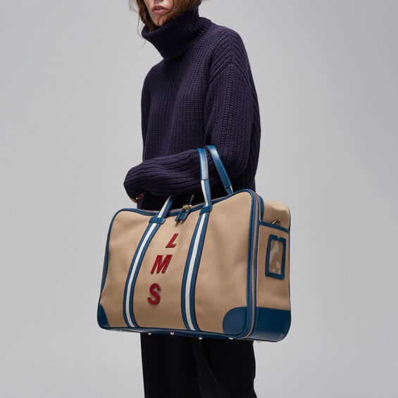 ビスポーク ウォルトン -

                  
                    Canvas in Blue -
                  

                  Anya Hindmarch JP
