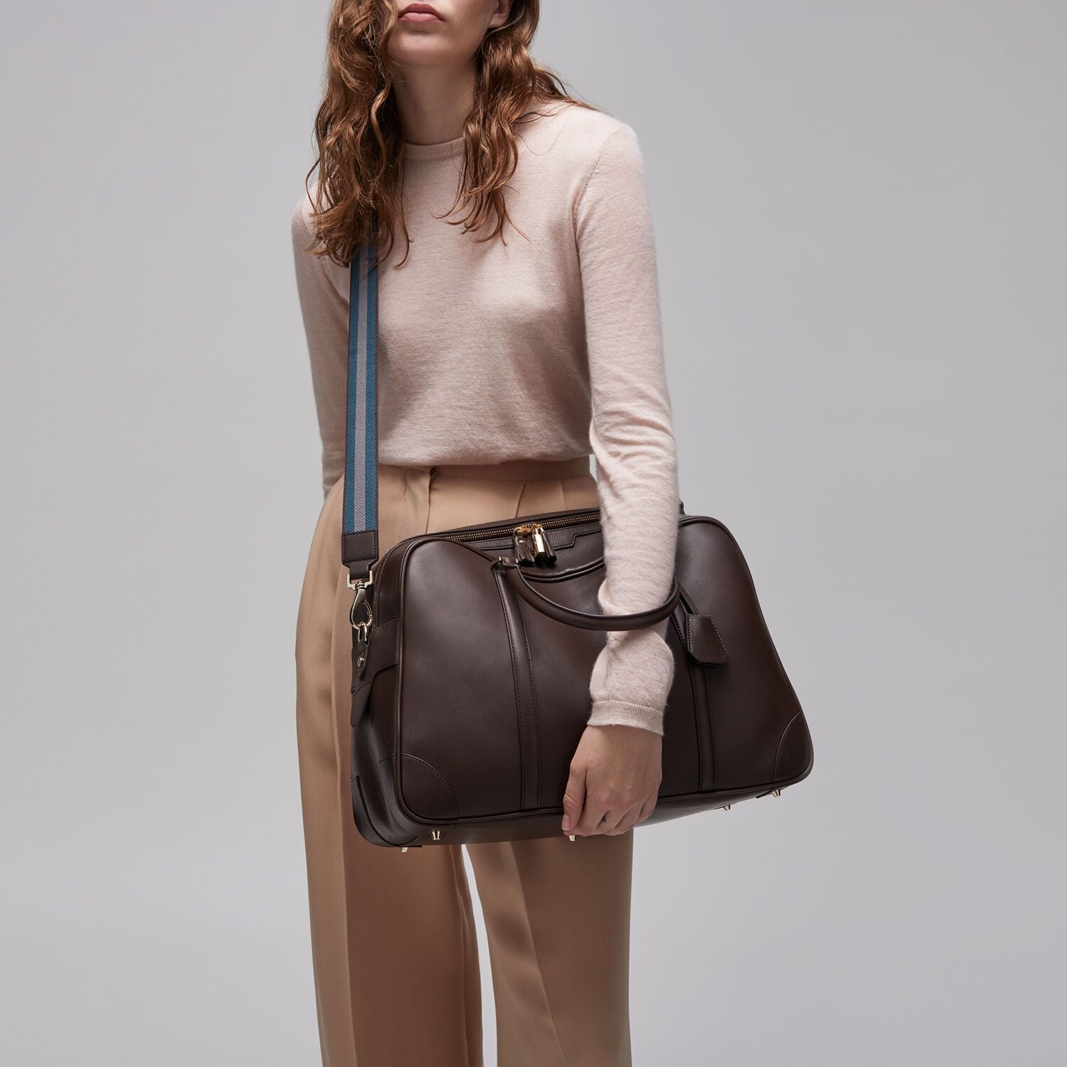 ビスポーク ラティマー -

                  

                  Anya Hindmarch JP
