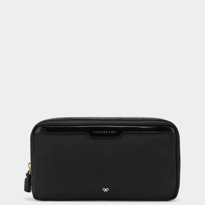 サン クリーム ポーチ -

          

          Anya Hindmarch JP
