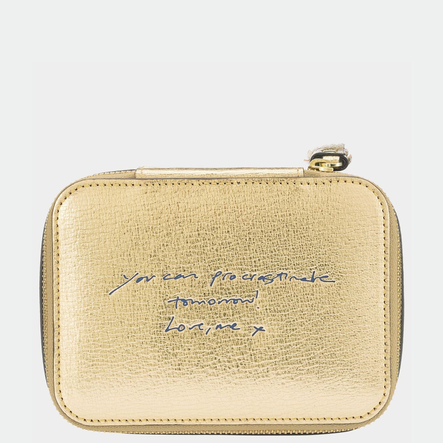 ビスポーク キープセイク ボックス ミディアム -

                  
                    Metallic Capra in Pale Gold -
                  

                  Anya Hindmarch JP
